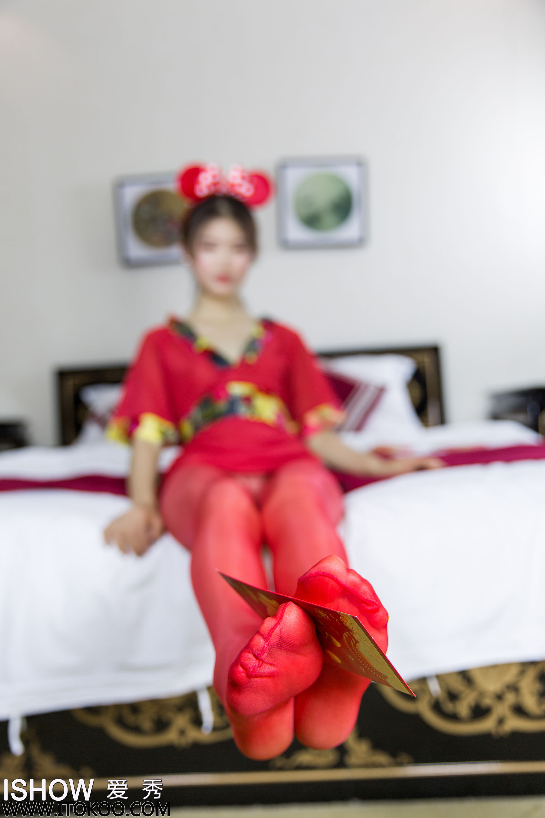 [爱秀ISHOW] No.213 杨伊伊Eva 鼠你最美
