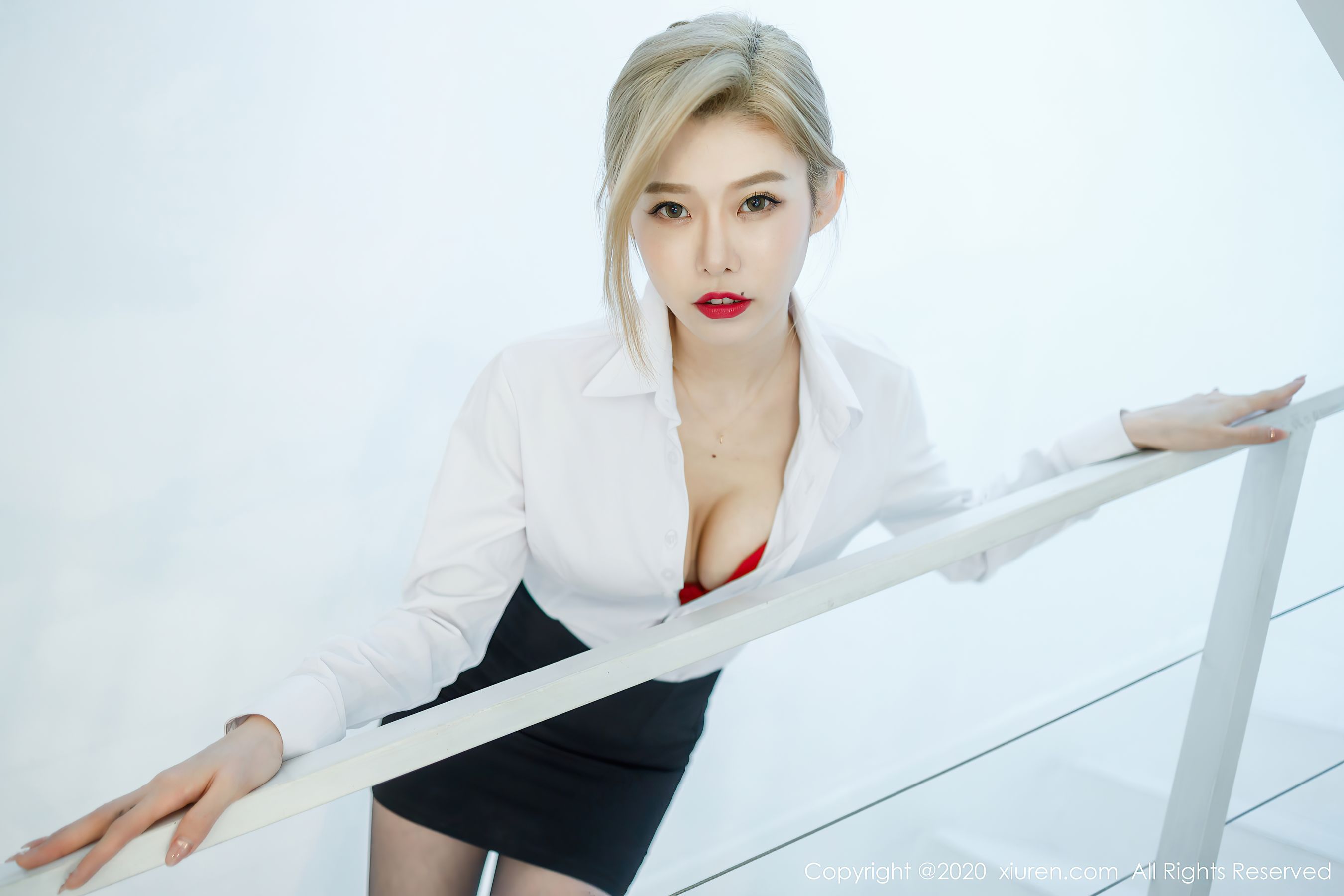 [秀人XiuRen] No.2466 luvian本能