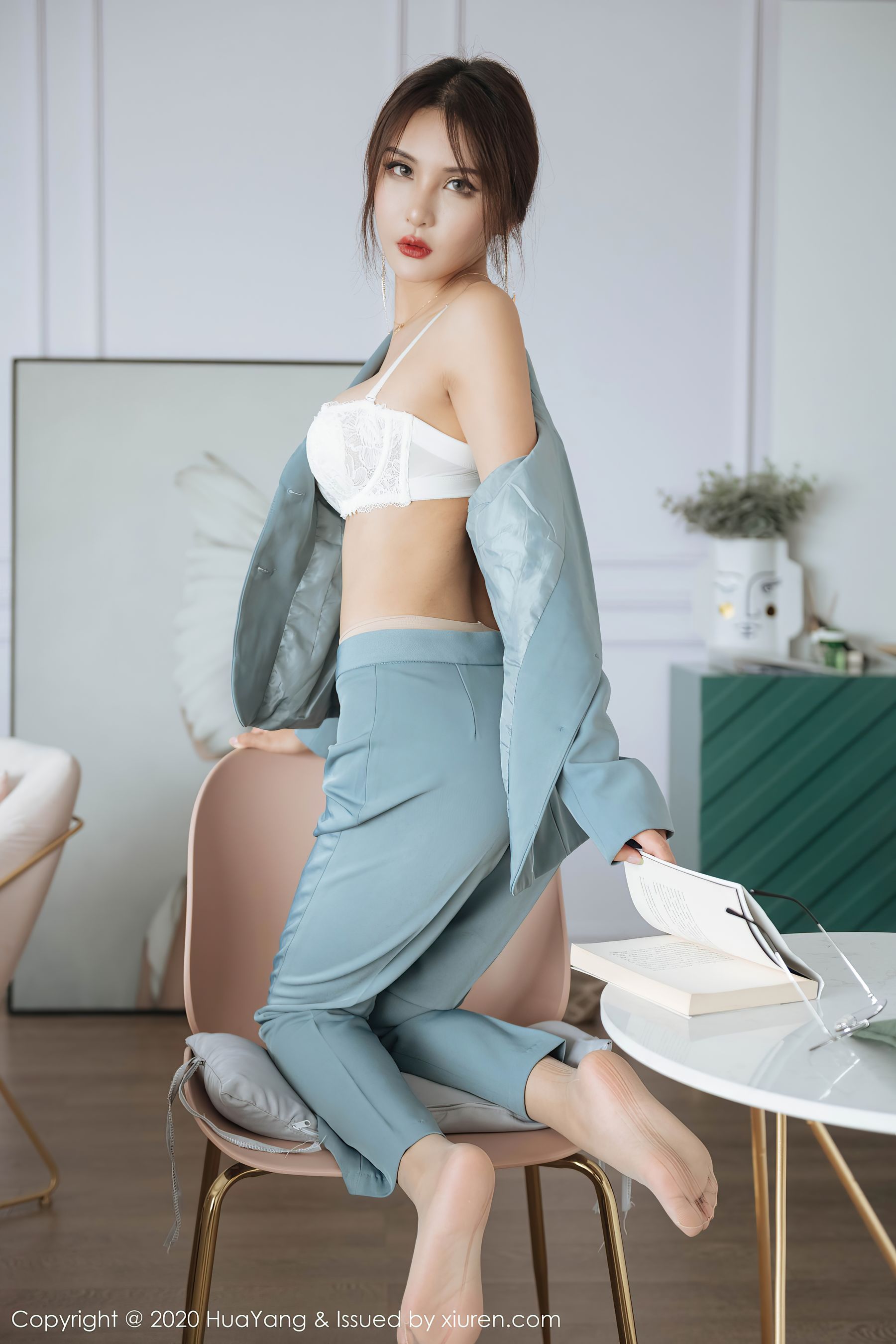 [花漾HuaYang] Vol.295 Emily顾奈奈