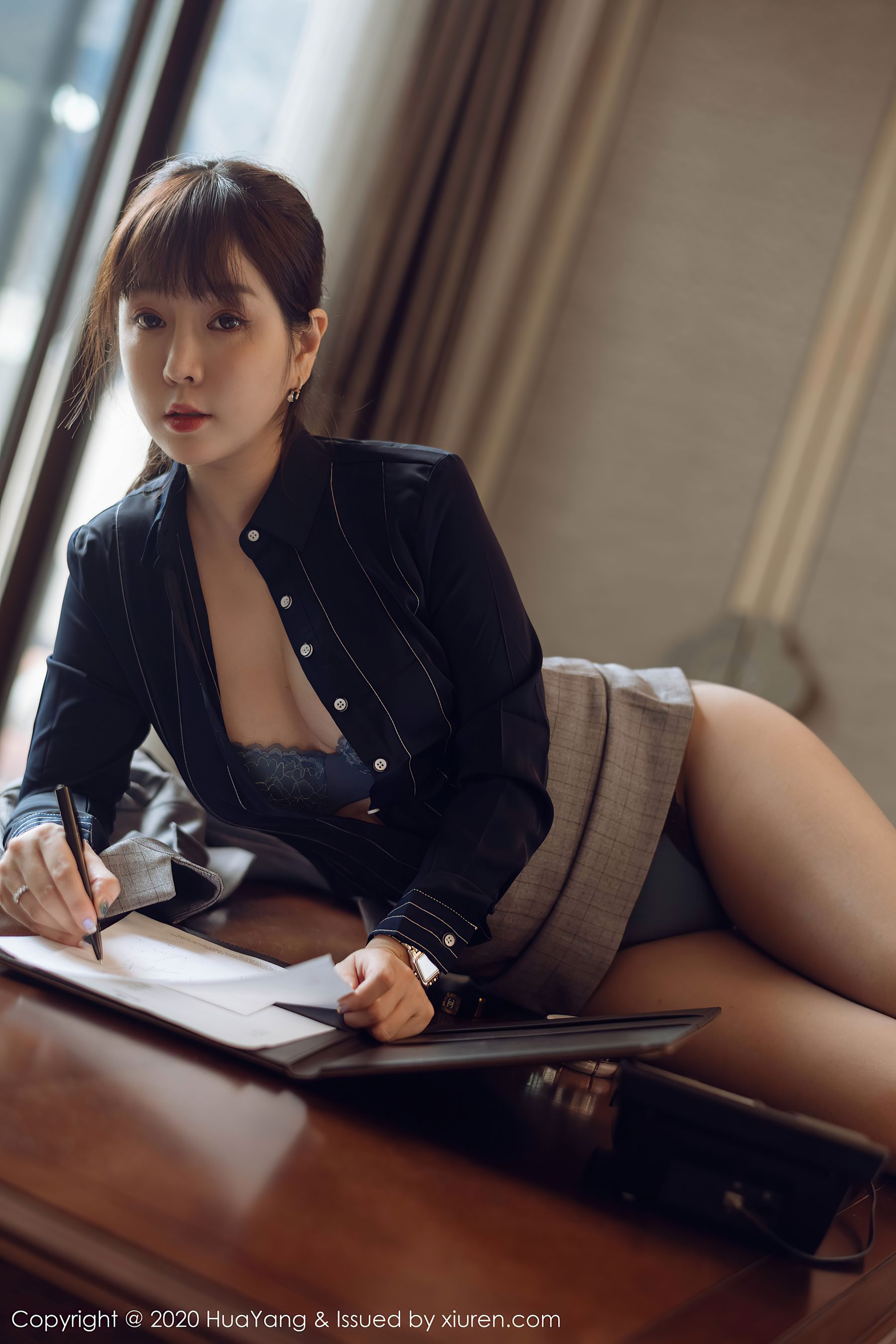 [花漾HuaYang] Vol.300 王雨纯