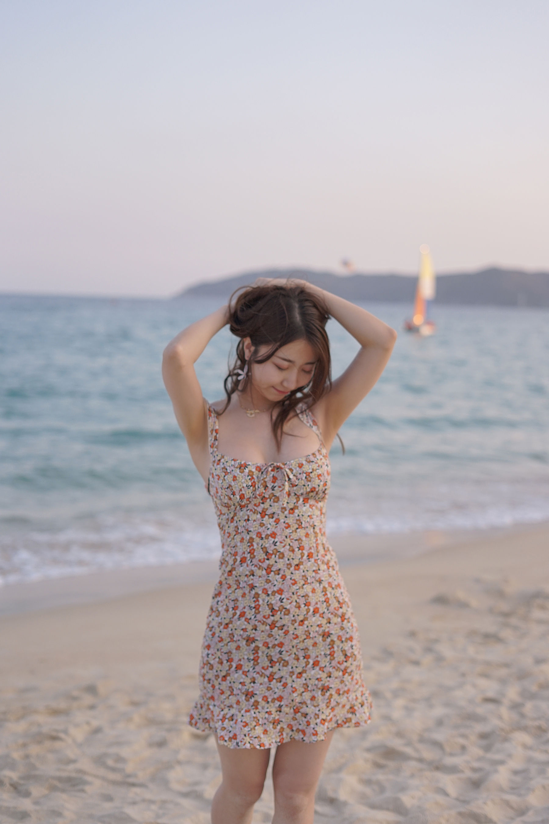 [Cosplay写真] 人气Coser黑川 - 海岛之旅 碎花连衣裙
