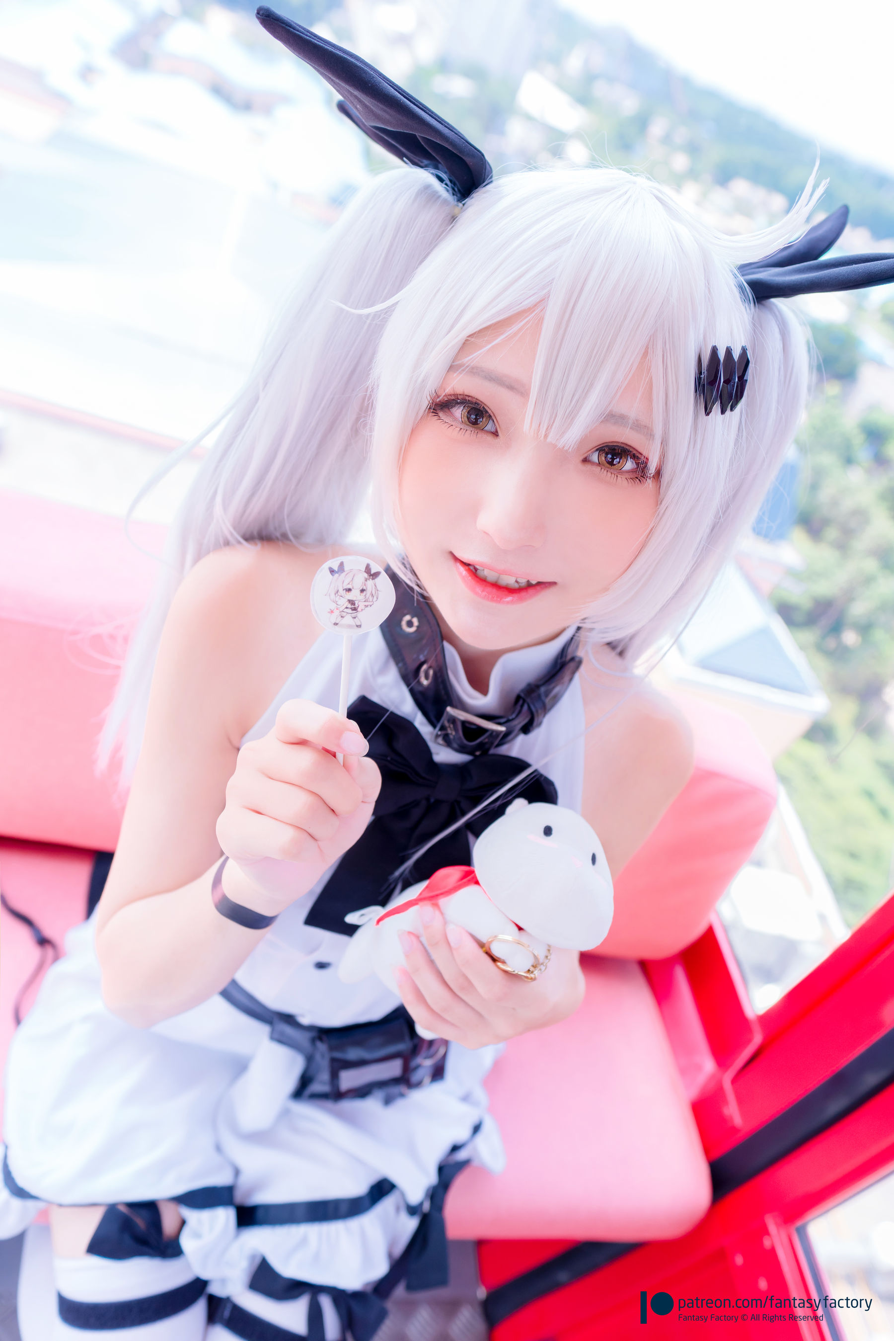[Cosplay写真] 小丁 《Fantasy Factory》 - 2019.11 黑白 薄纱 网袜
