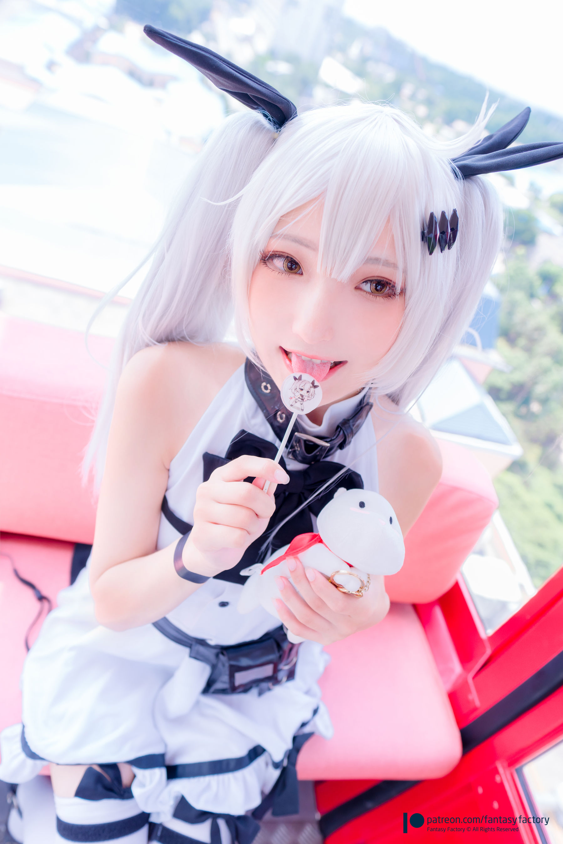 [Cosplay写真] 小丁 《Fantasy Factory》 - 2019.11 黑白 薄纱 网袜