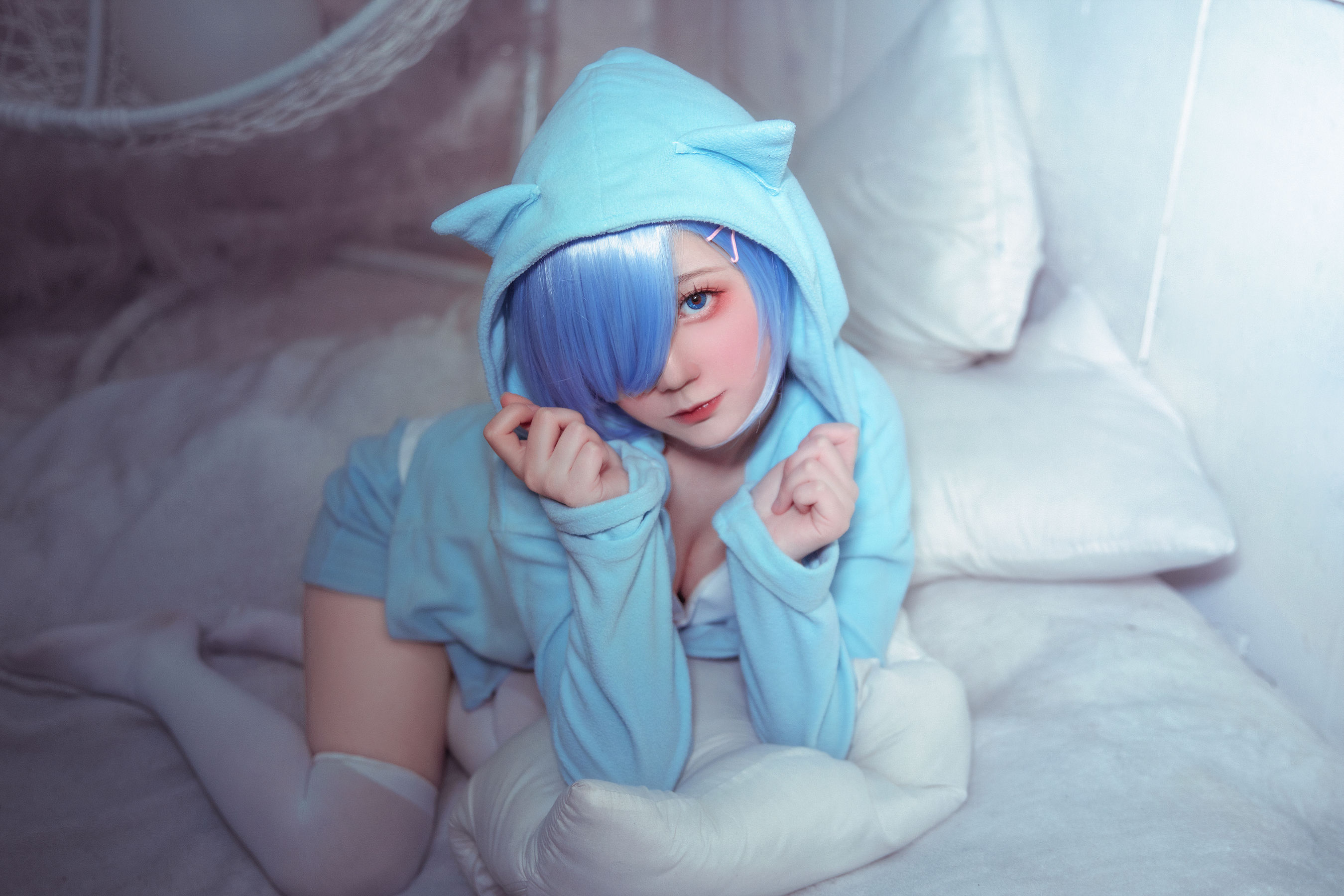 [Cosplay写真] 动漫博主弦音sic - RE从零开始的异世界生活 蕾姆猫咪睡衣