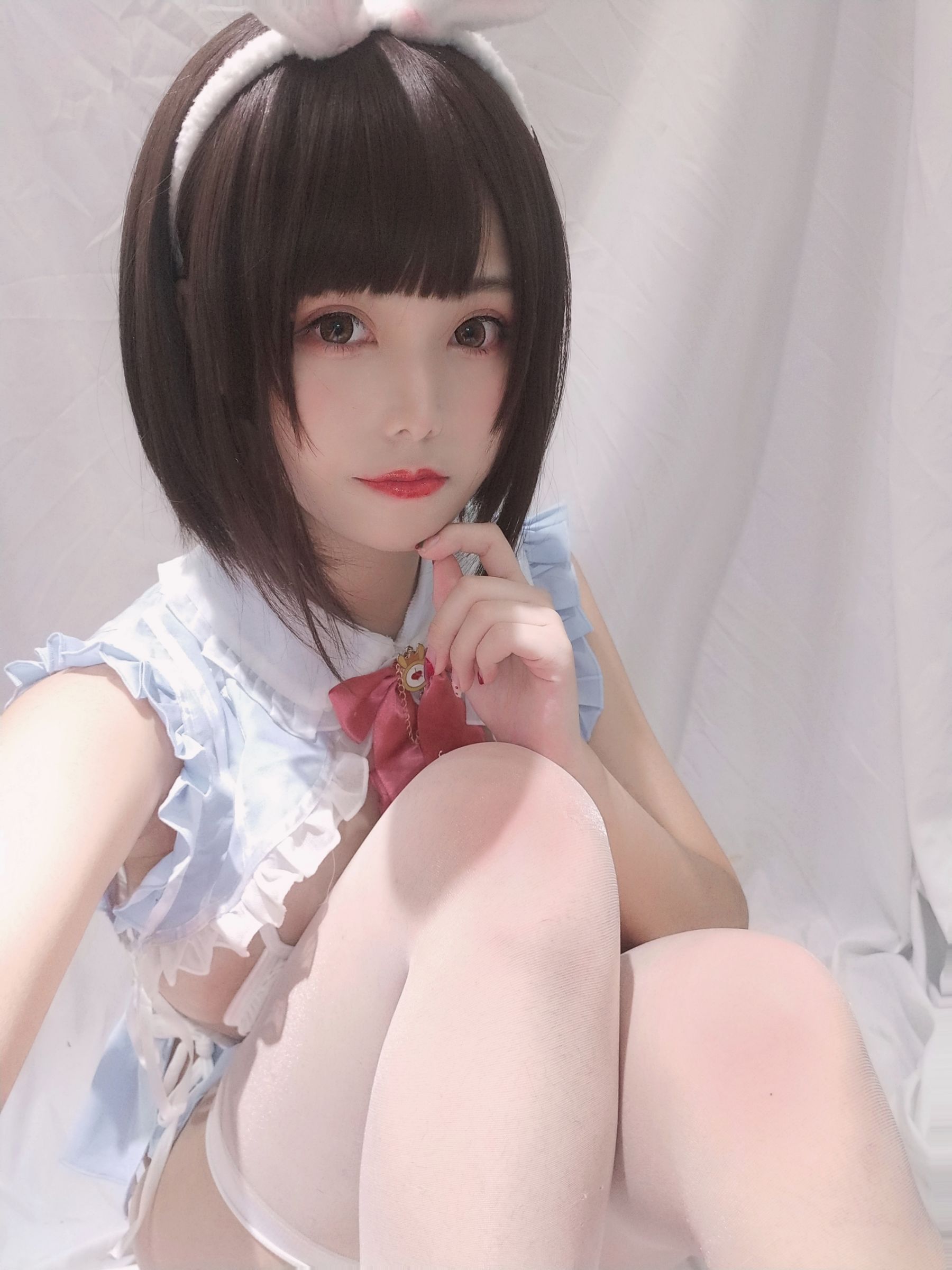 [Cosplay写真] 萌系小姐姐蜜汁猫裘 - 小白兔自拍