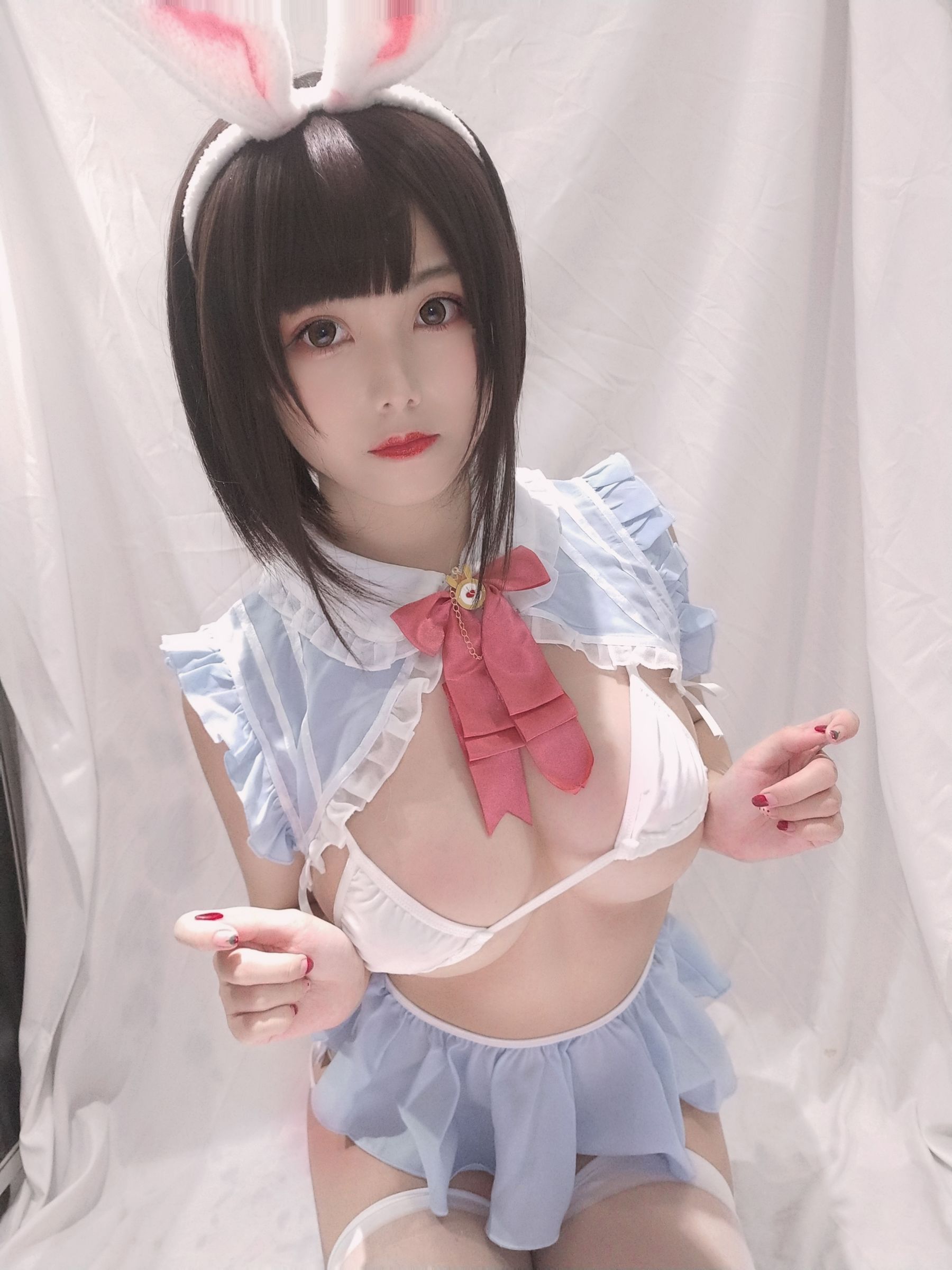 [Cosplay写真] 萌系小姐姐蜜汁猫裘 - 小白兔自拍