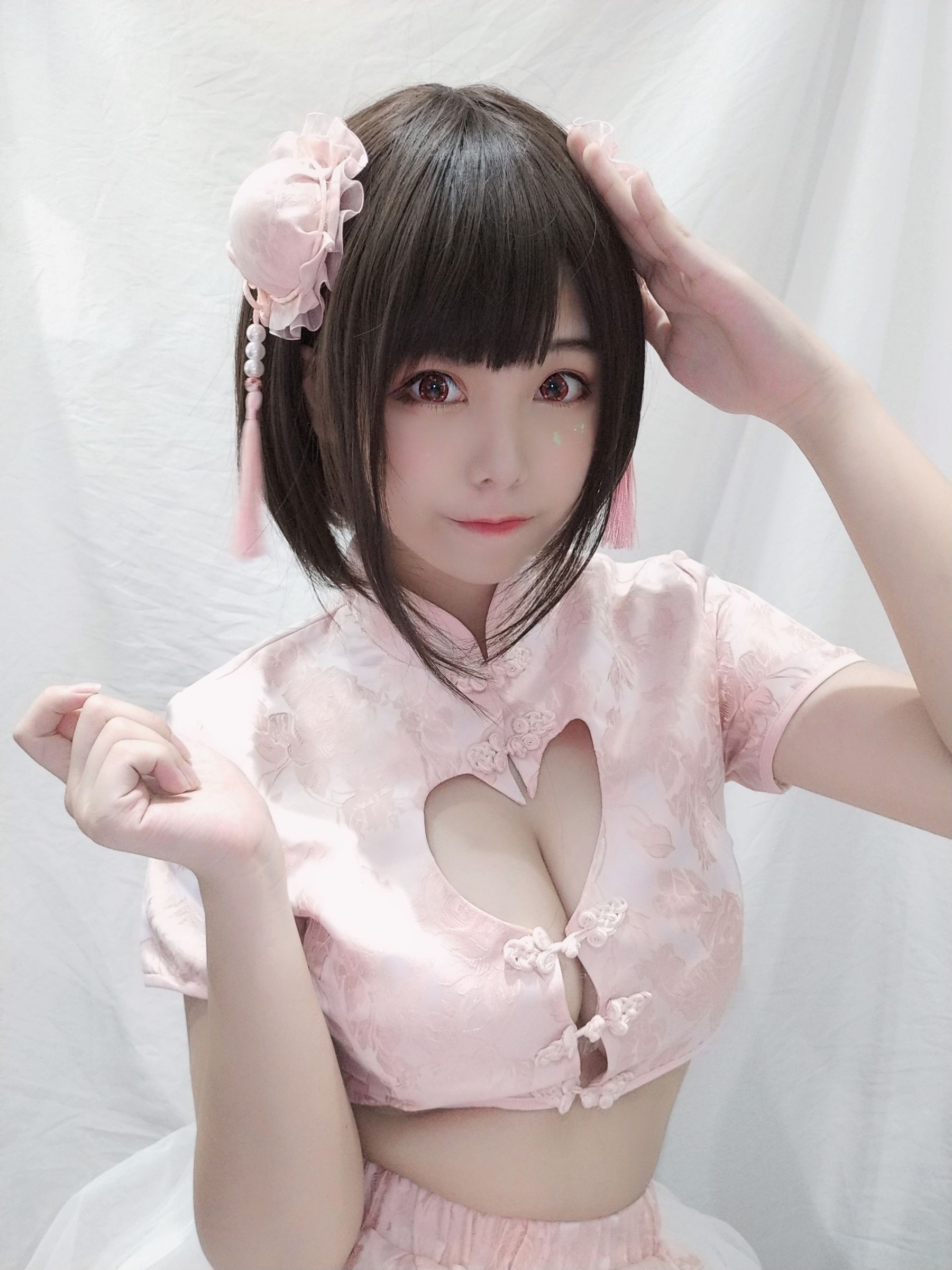 [Cosplay写真] 萌系小姐姐蜜汁猫裘 - 中华娘(自拍)