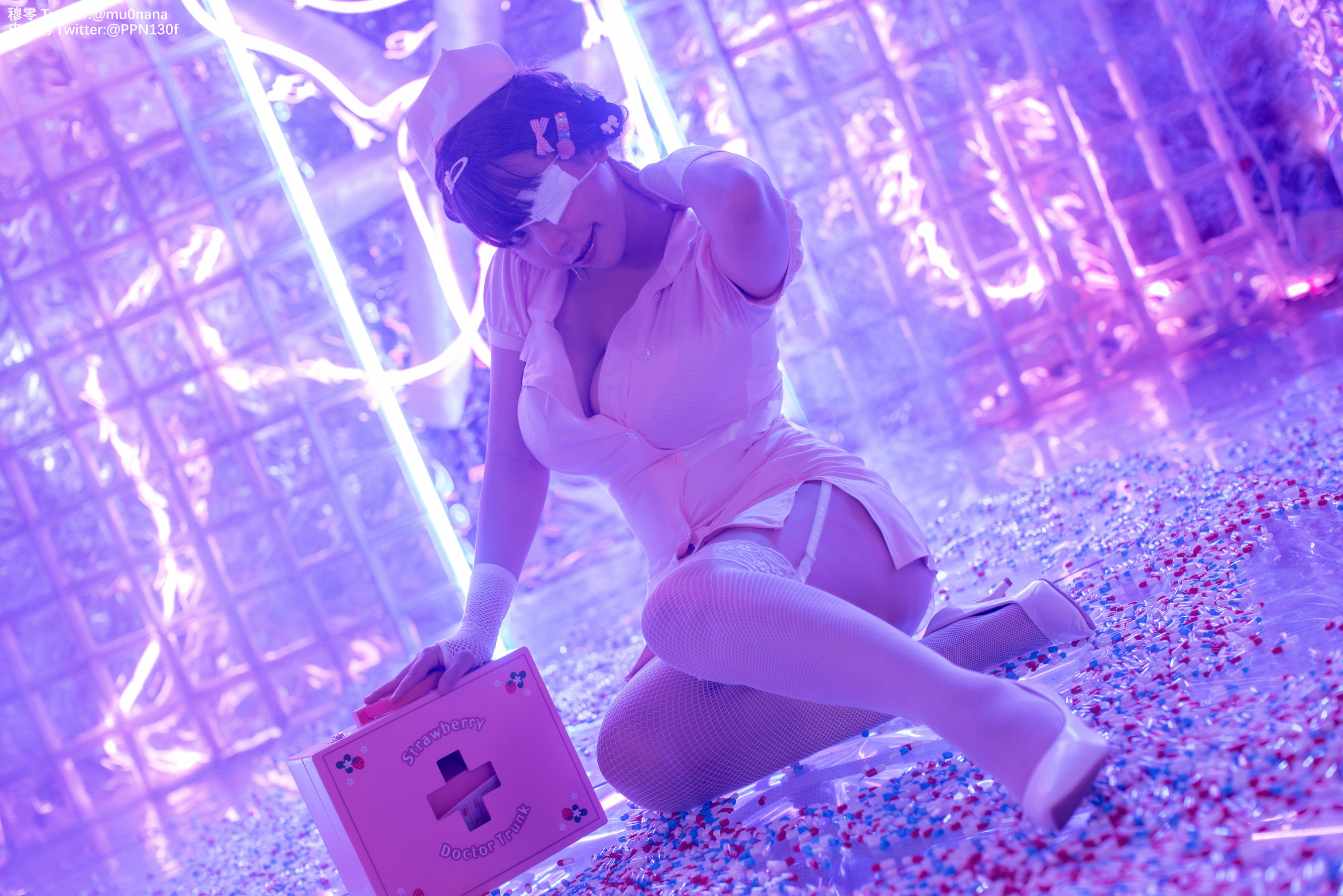 [Cosplay写真] 皮皮奶可可爱了啦 - 万圣节邪恶护士