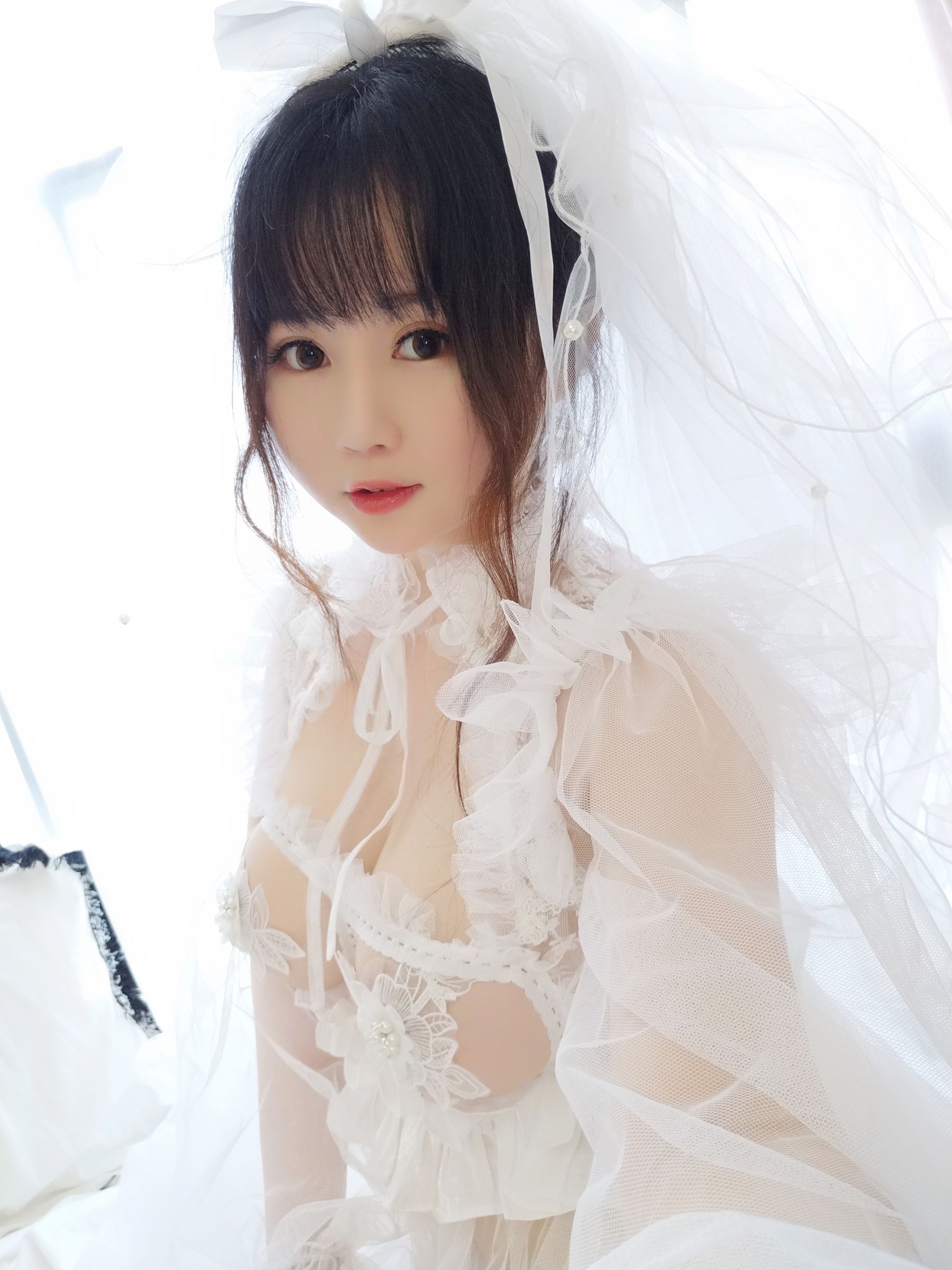 [Cosplay写真] 蜜桃少女是依酱呀 - 花嫁