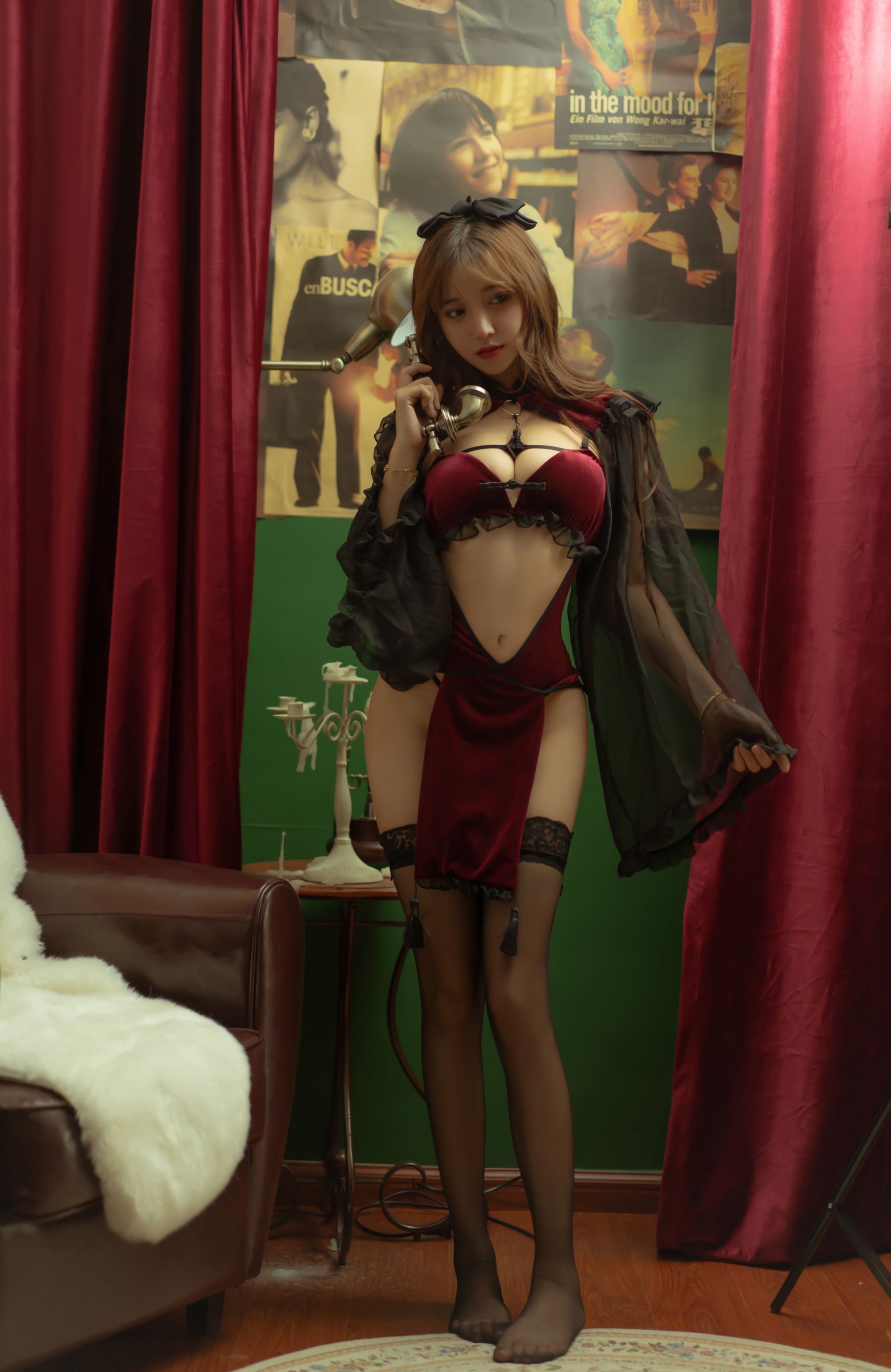 [Cosplay写真] 斗鱼米线线sama - 红丝绒旗袍