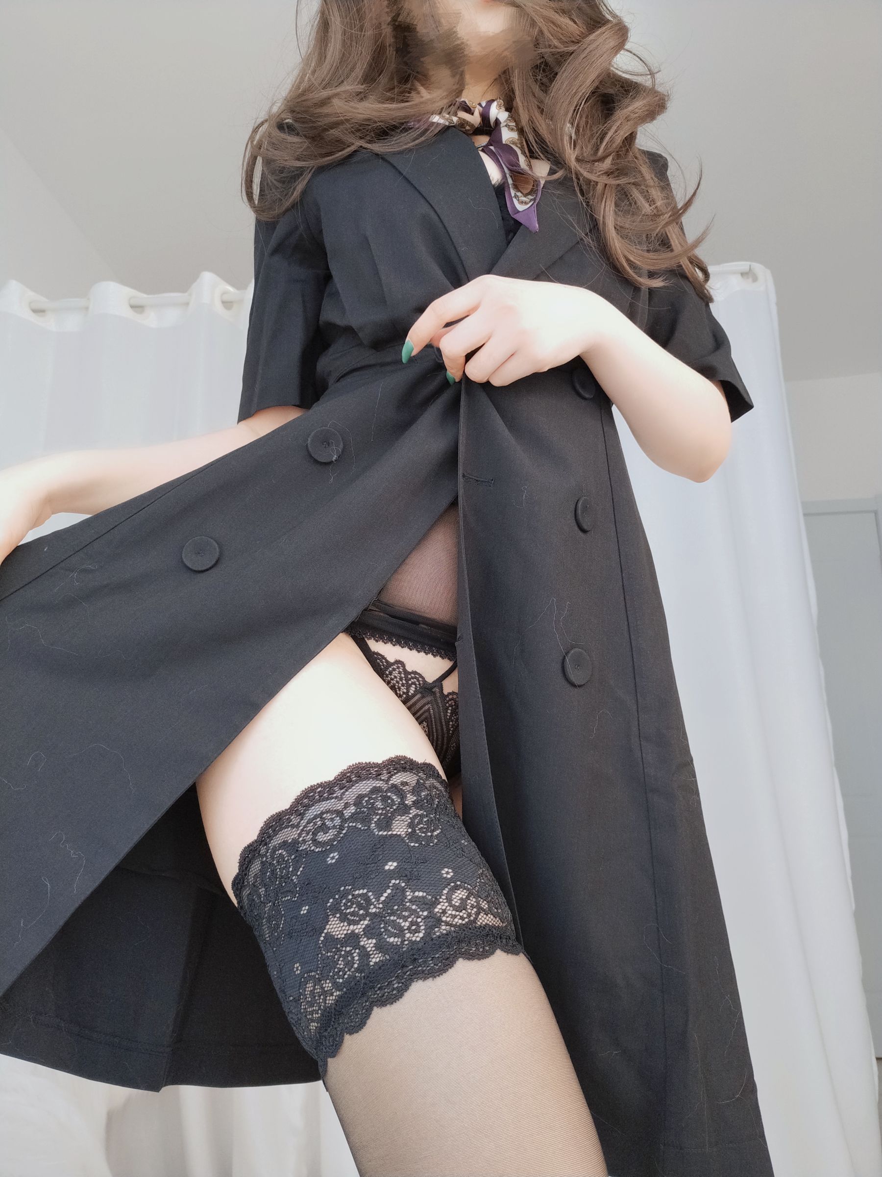 [Cosplay写真] Coser小姐姐白银 - OL下的内衣
