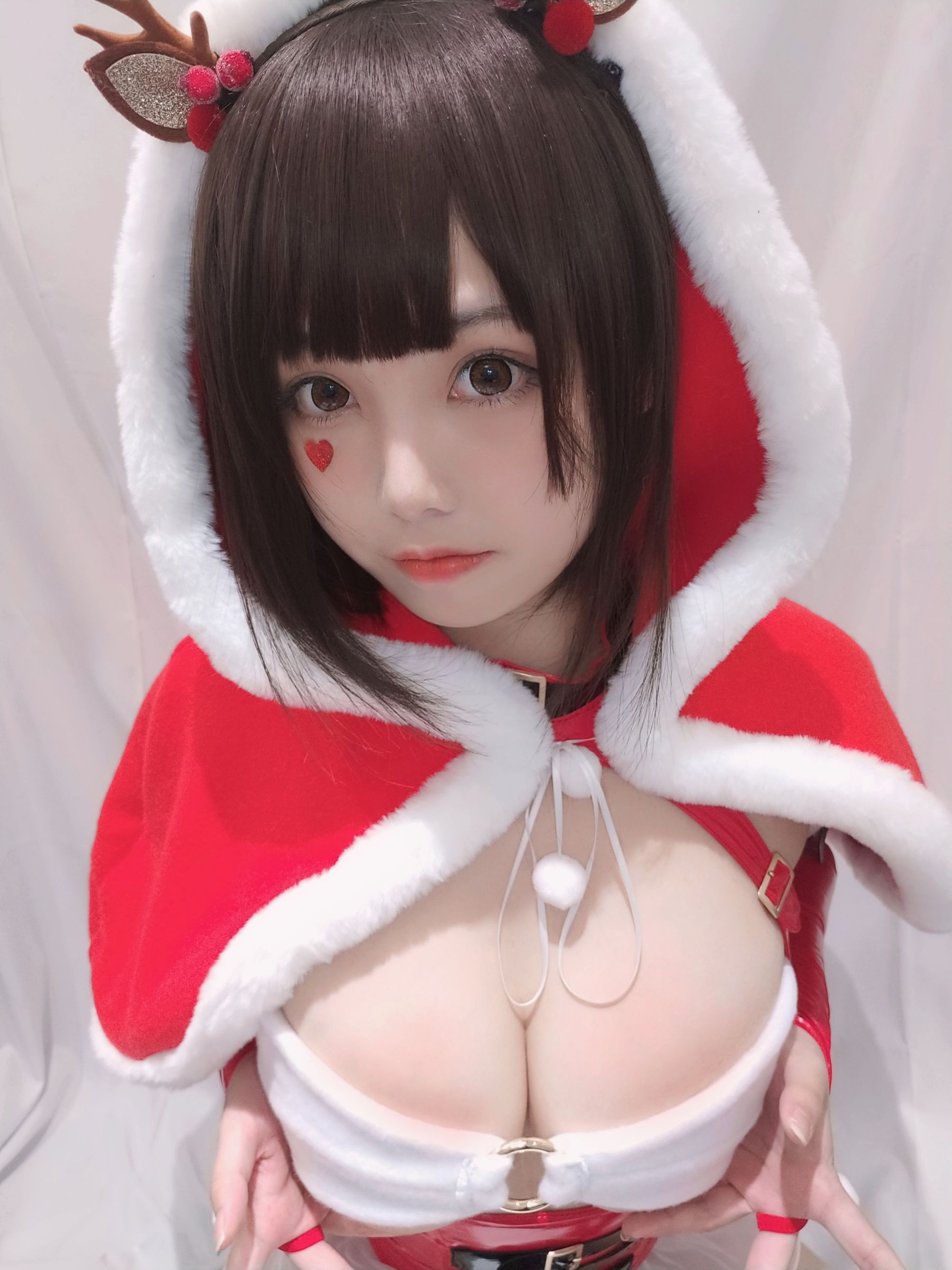 [Cosplay写真] 萌系小姐姐蜜汁猫裘 - 圣诞自拍