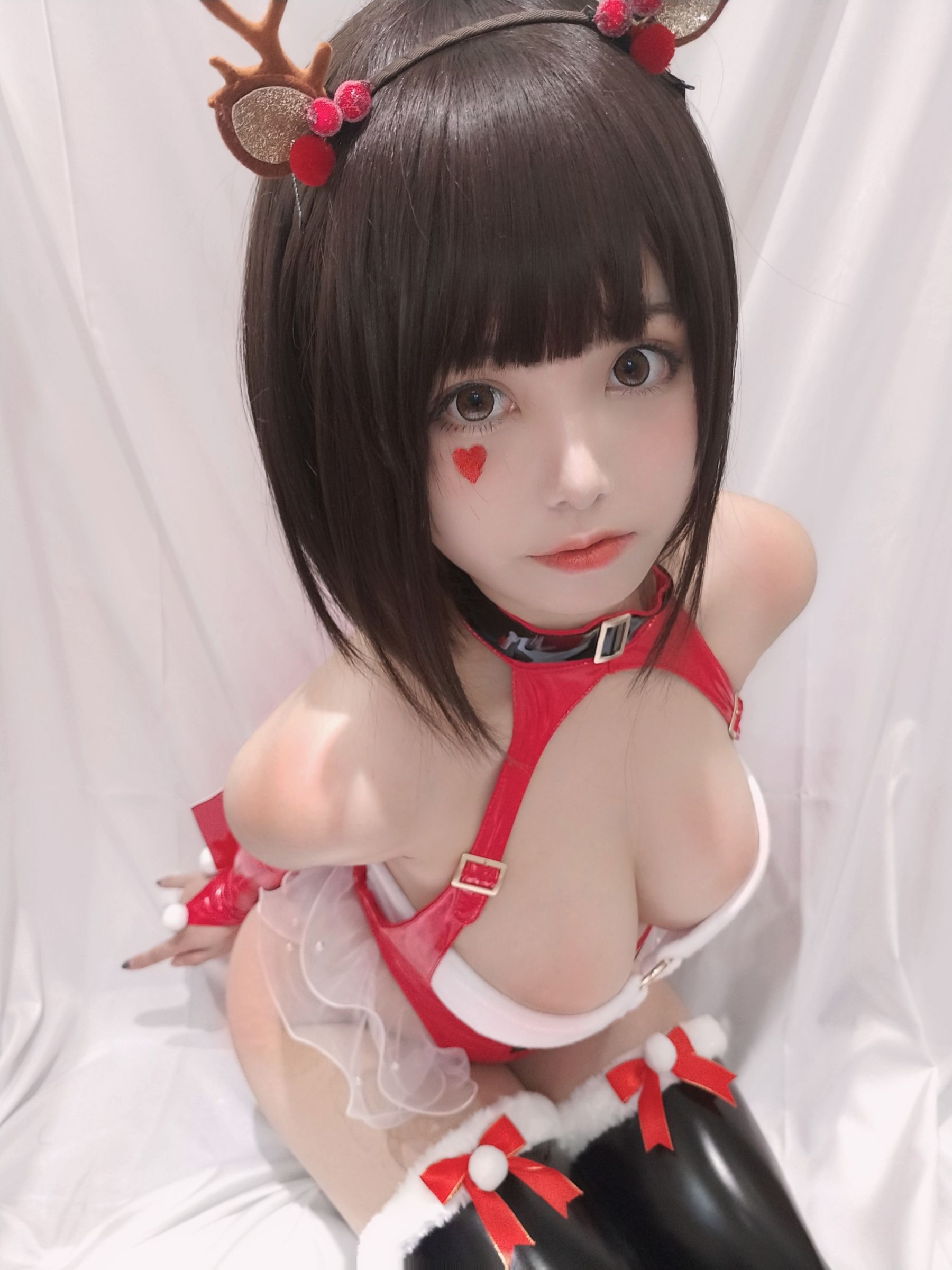 [Cosplay写真] 萌系小姐姐蜜汁猫裘 - 圣诞自拍