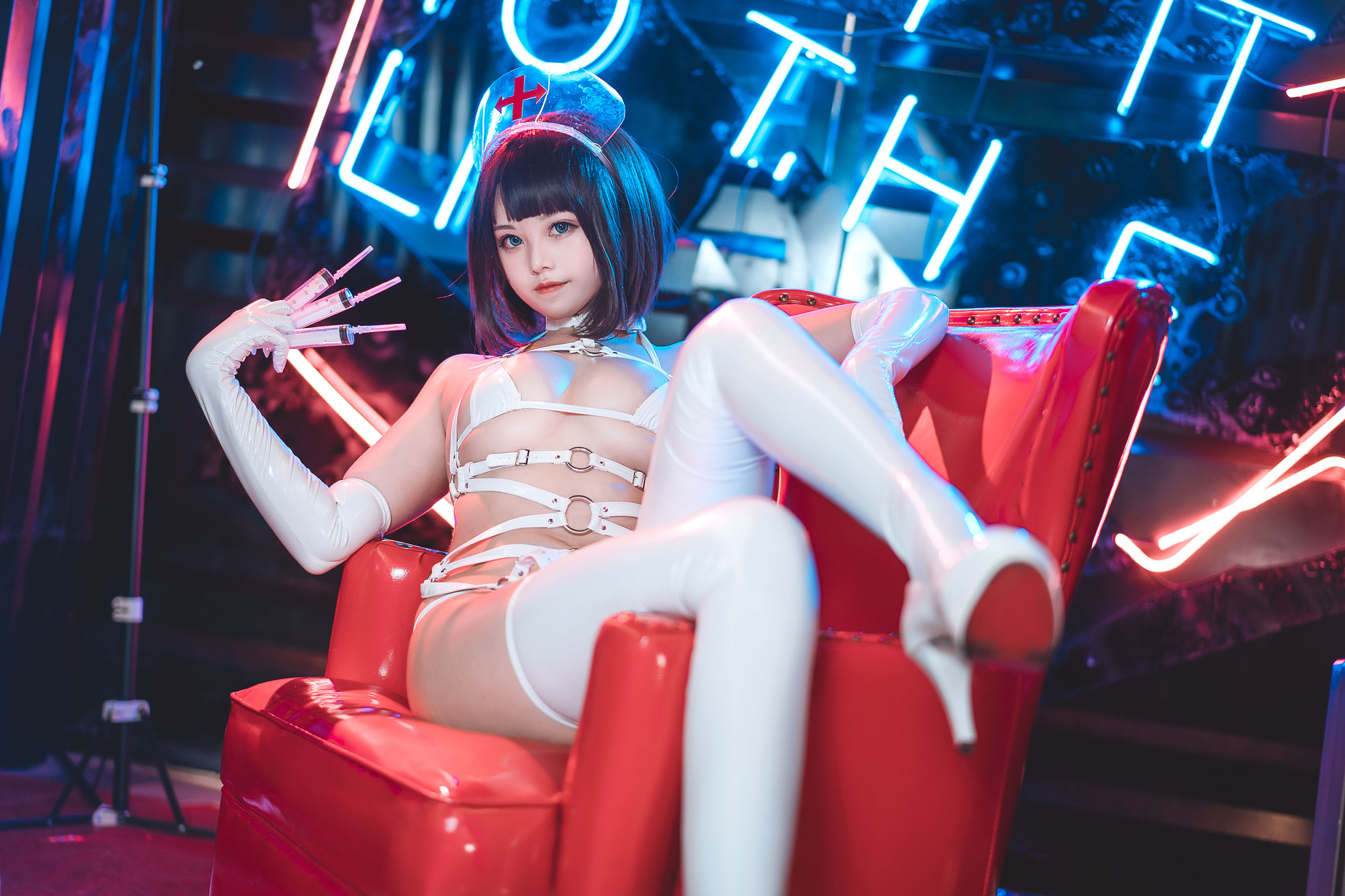 [Cosplay写真] 萌系小姐姐蜜汁猫裘 - 透明护士