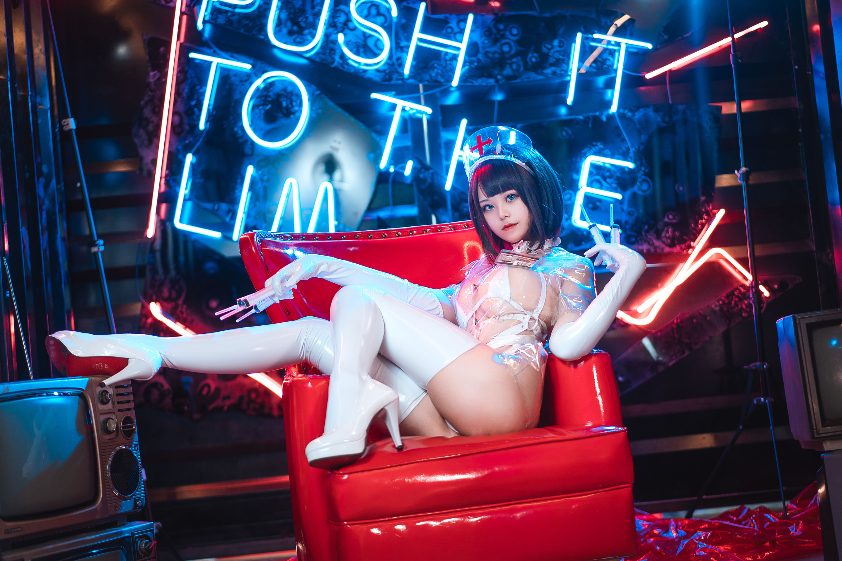 [Cosplay写真] 萌系小姐姐蜜汁猫裘 - 透明护士