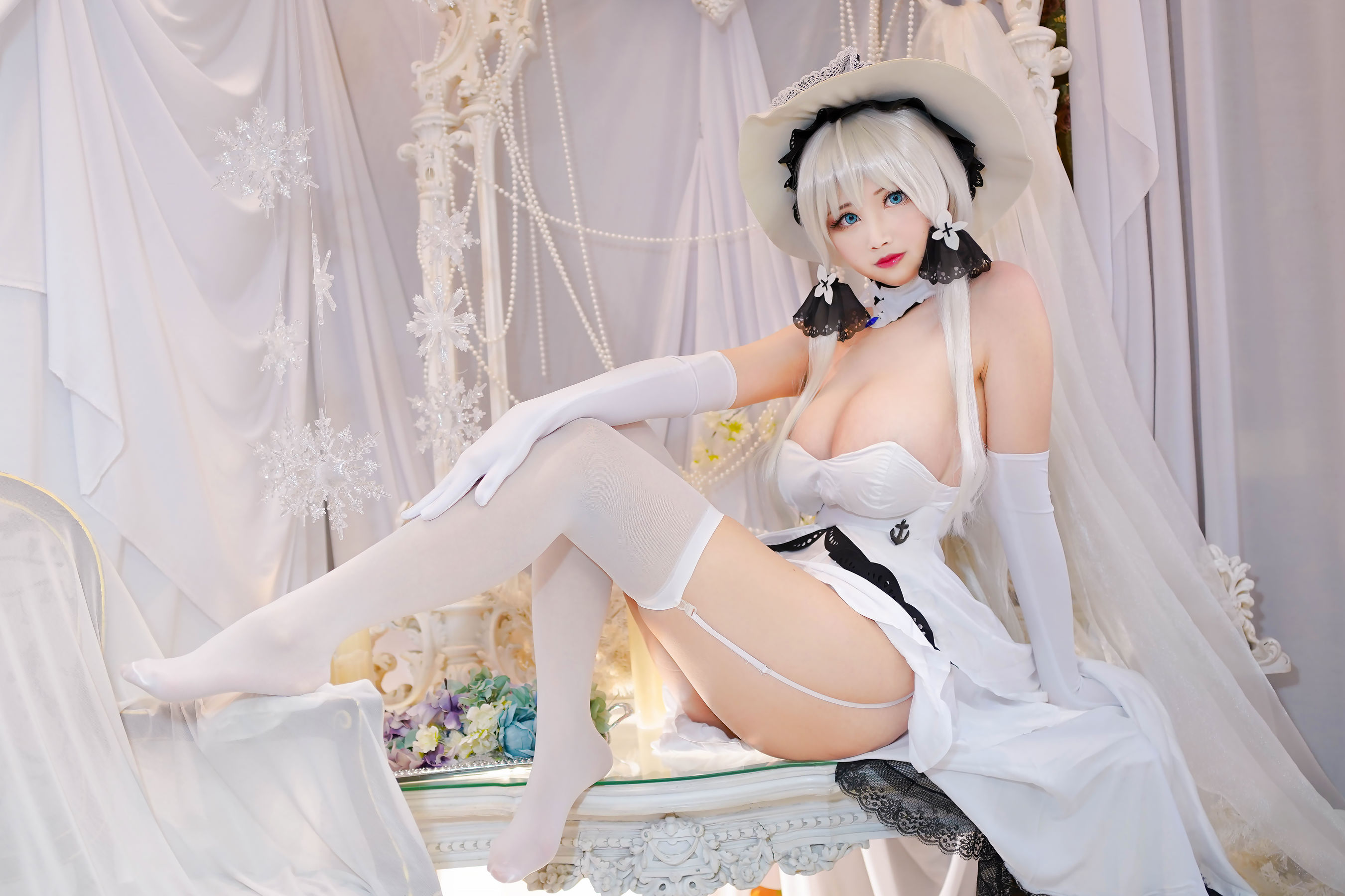 [Cosplay写真] Coser萱-KaYa - 光辉