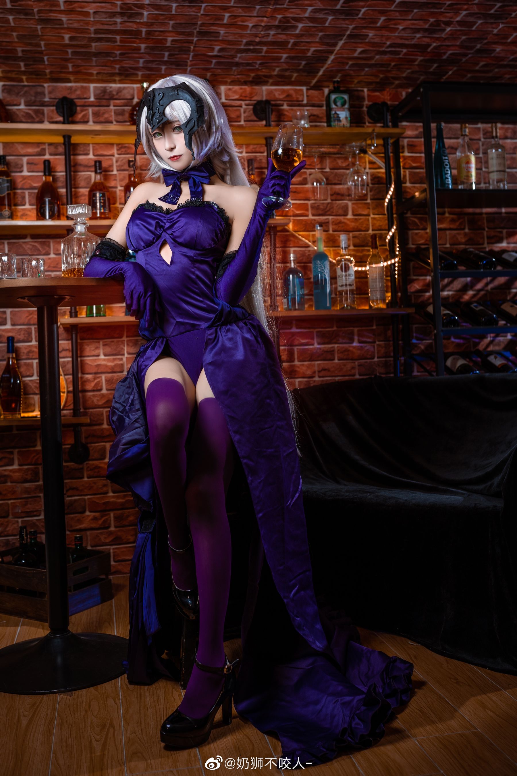 [Cosplay写真] 奶狮不咬人 - 黑贞德