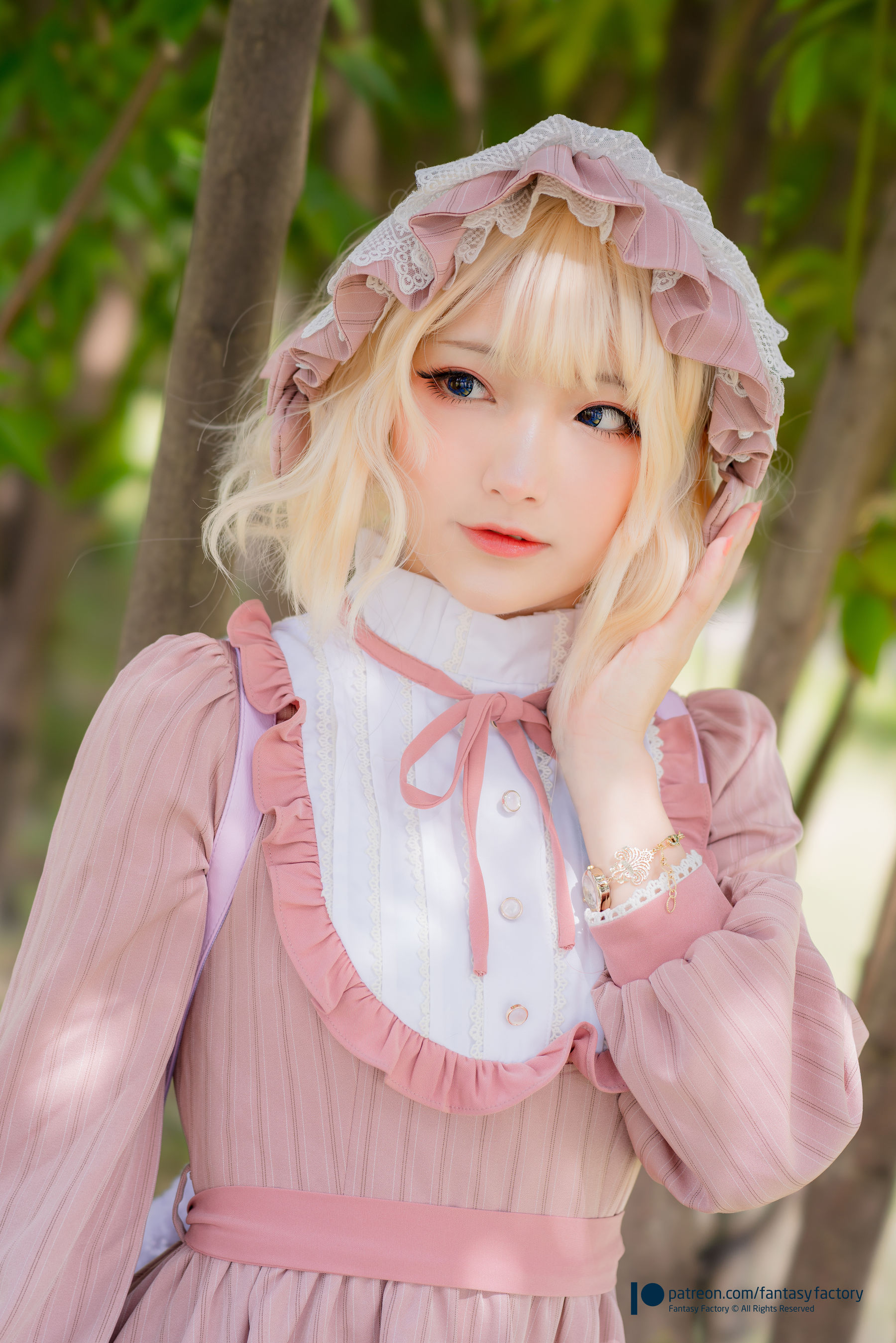 [Cosplay写真] 小丁 《Fantasy Factory》 - 2020.05 蕾丝 女仆 风衣