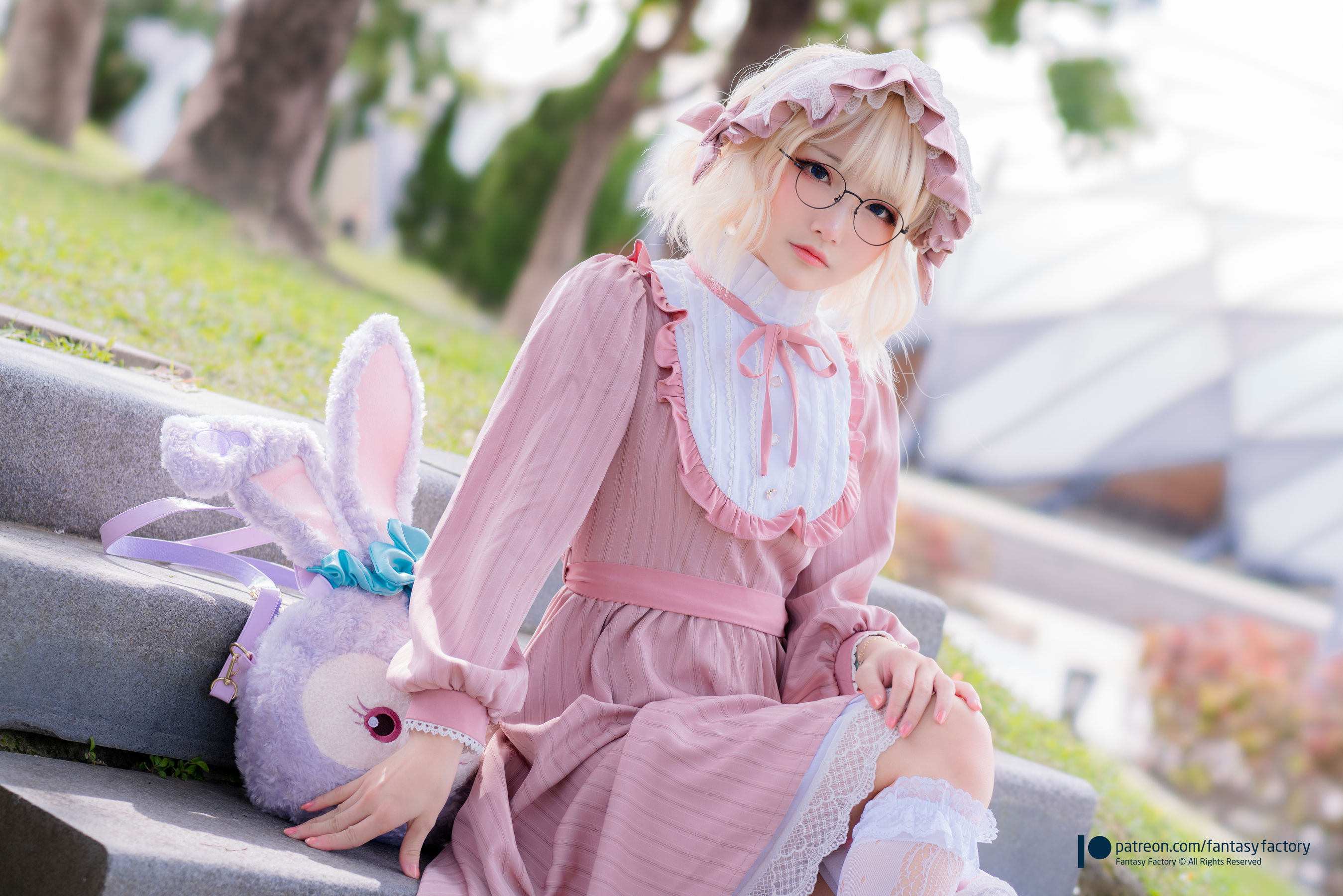 [Cosplay写真] 小丁 《Fantasy Factory》 - 2020.05 蕾丝 女仆 风衣