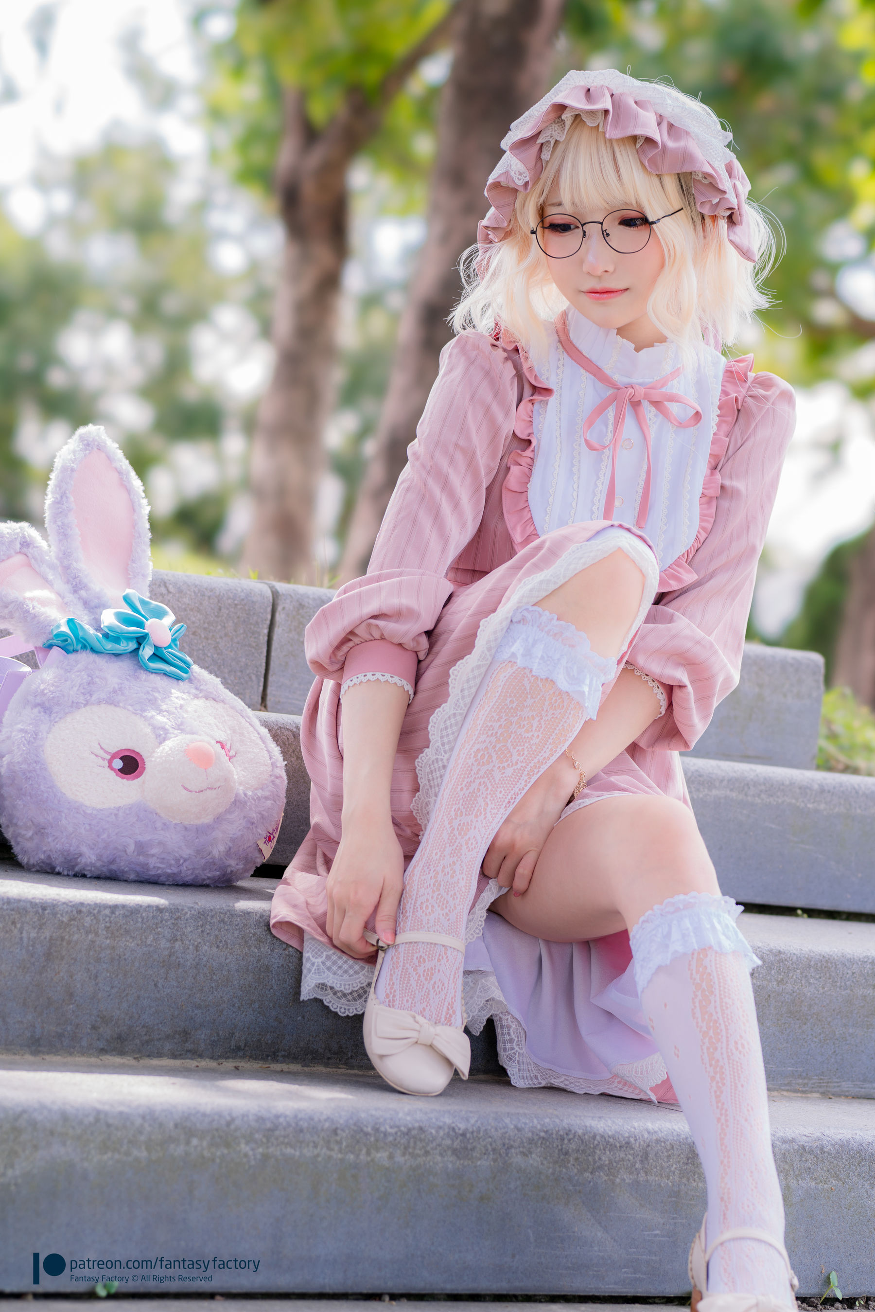 [Cosplay写真] 小丁 《Fantasy Factory》 - 2020.05 蕾丝 女仆 风衣