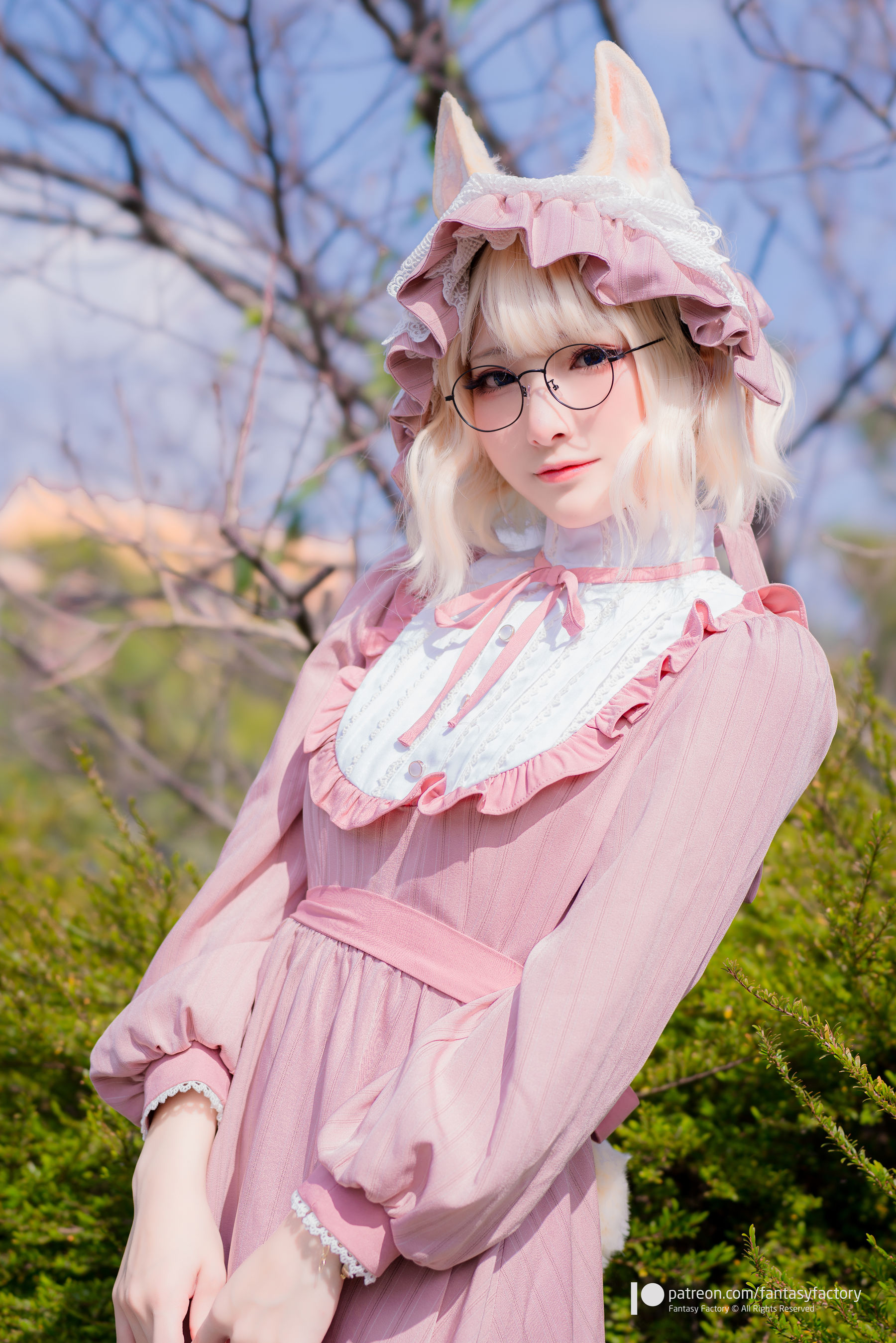 [Cosplay写真] 小丁 《Fantasy Factory》 - 2020.05 蕾丝 女仆 风衣