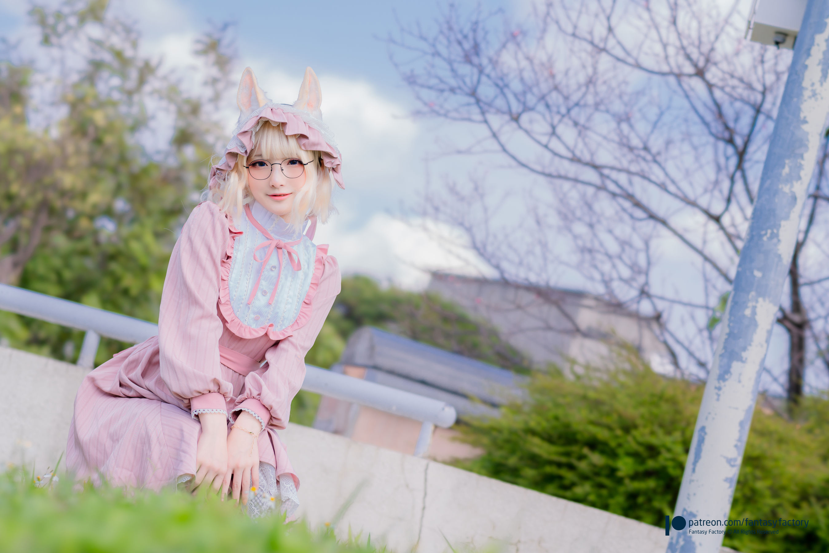 [Cosplay写真] 小丁 《Fantasy Factory》 - 2020.05 蕾丝 女仆 风衣
