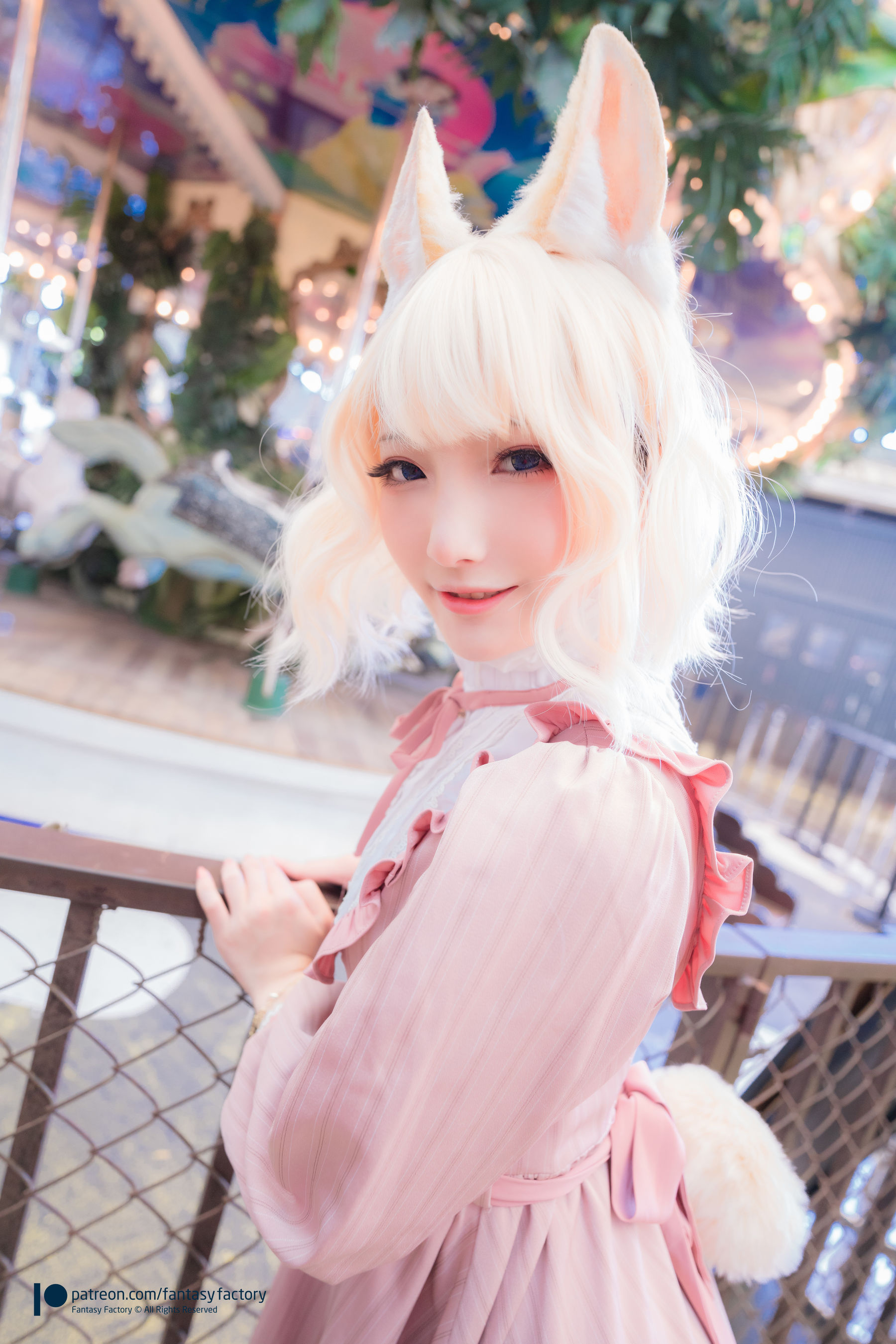 [Cosplay写真] 小丁 《Fantasy Factory》 - 2020.05 蕾丝 女仆 风衣