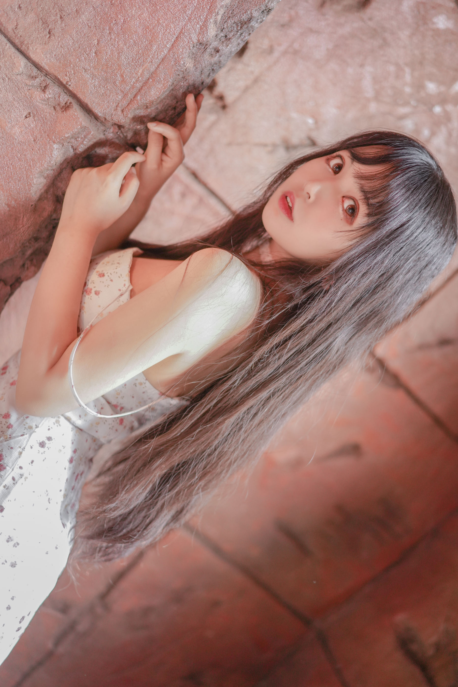 [Cosplay写真] 大眼萌妹黑猫猫OvO - 风