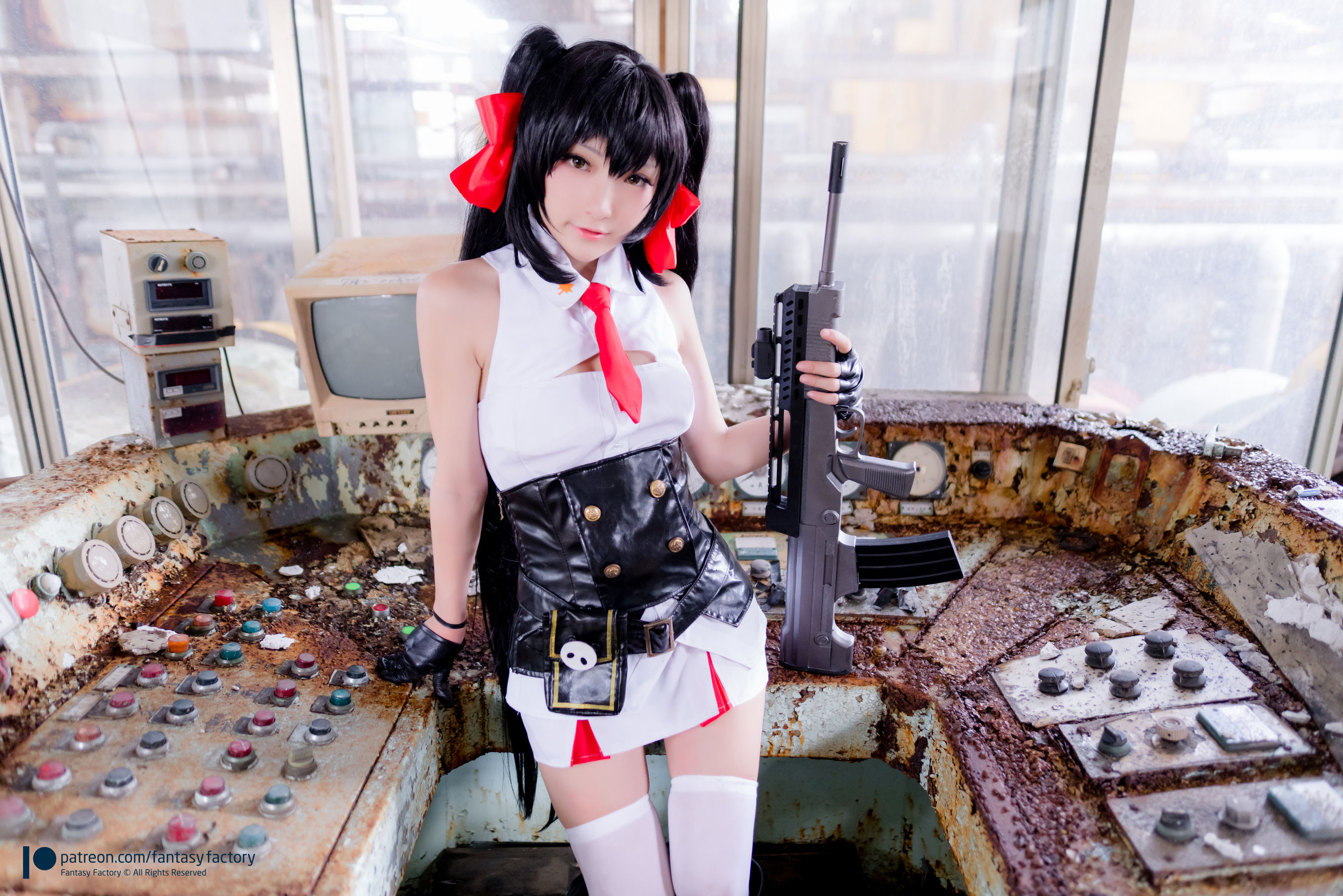 [Cosplay写真] 小丁 《Fantasy Factory》 - 2019.08 水底 黑丝 邻家少女