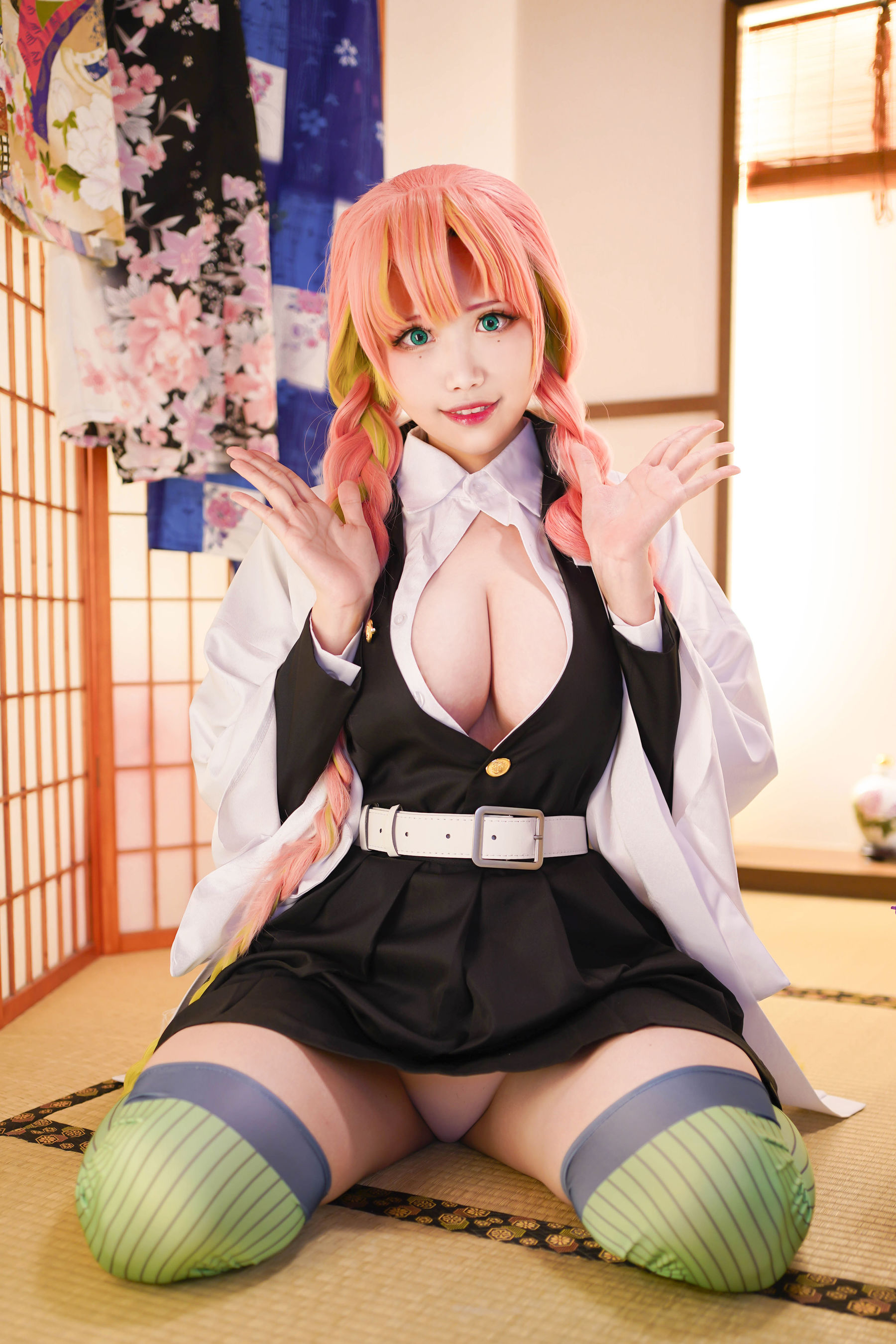 [Cosplay写真] Coser萱-KaYa - 鬼灭之刃 甘露寺