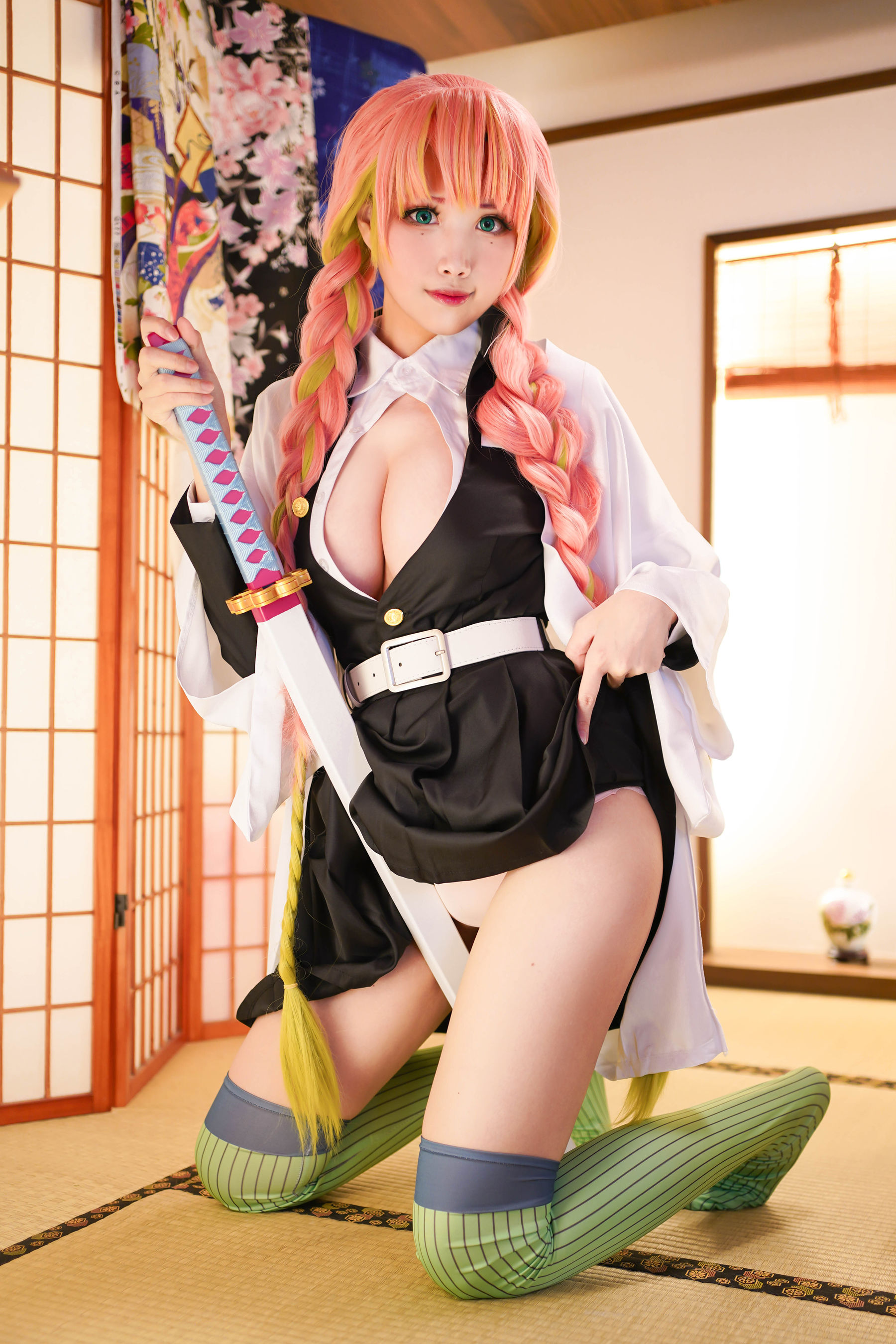 [Cosplay写真] Coser萱-KaYa - 鬼灭之刃 甘露寺