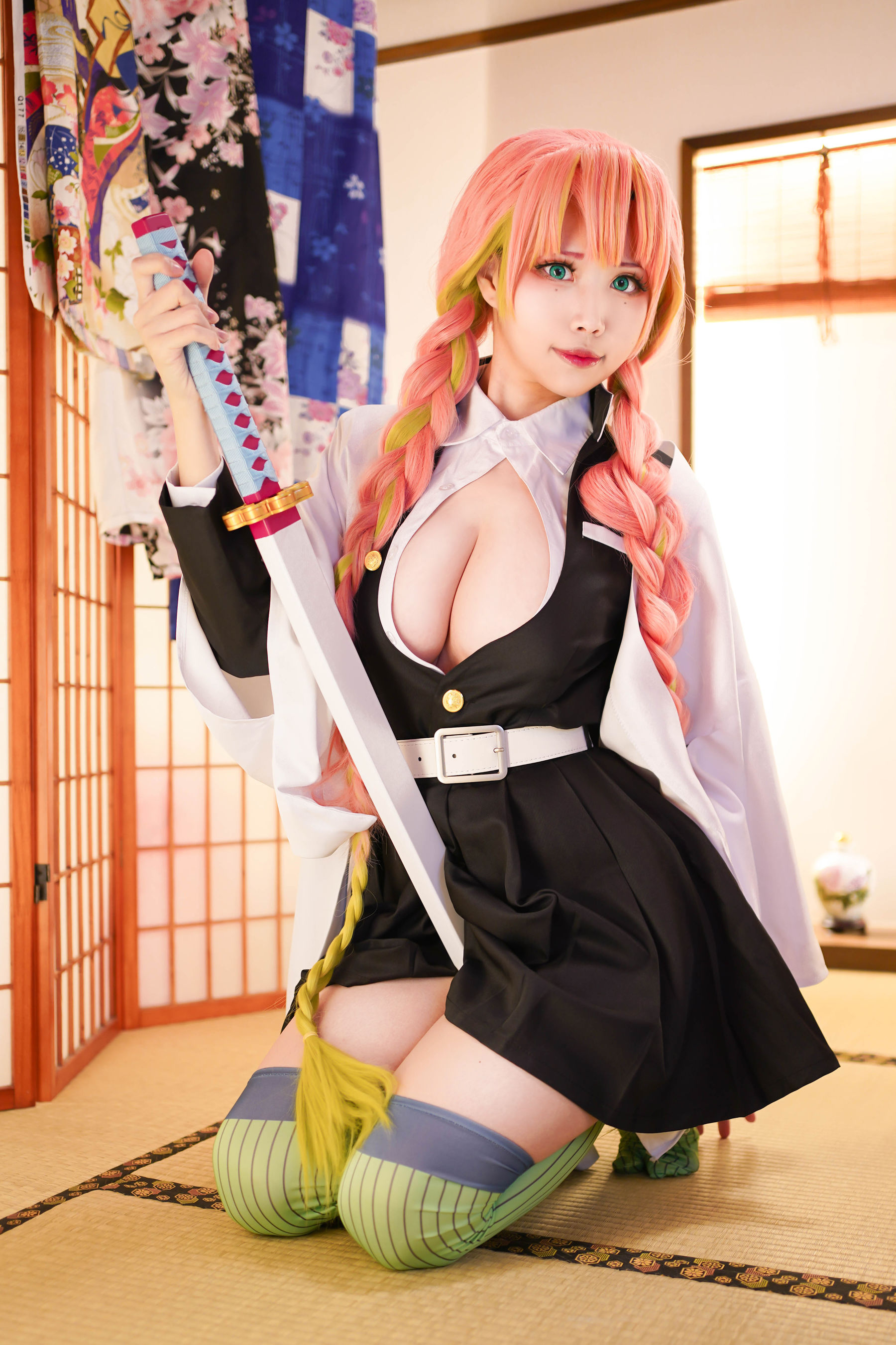 [Cosplay写真] Coser萱-KaYa - 鬼灭之刃 甘露寺