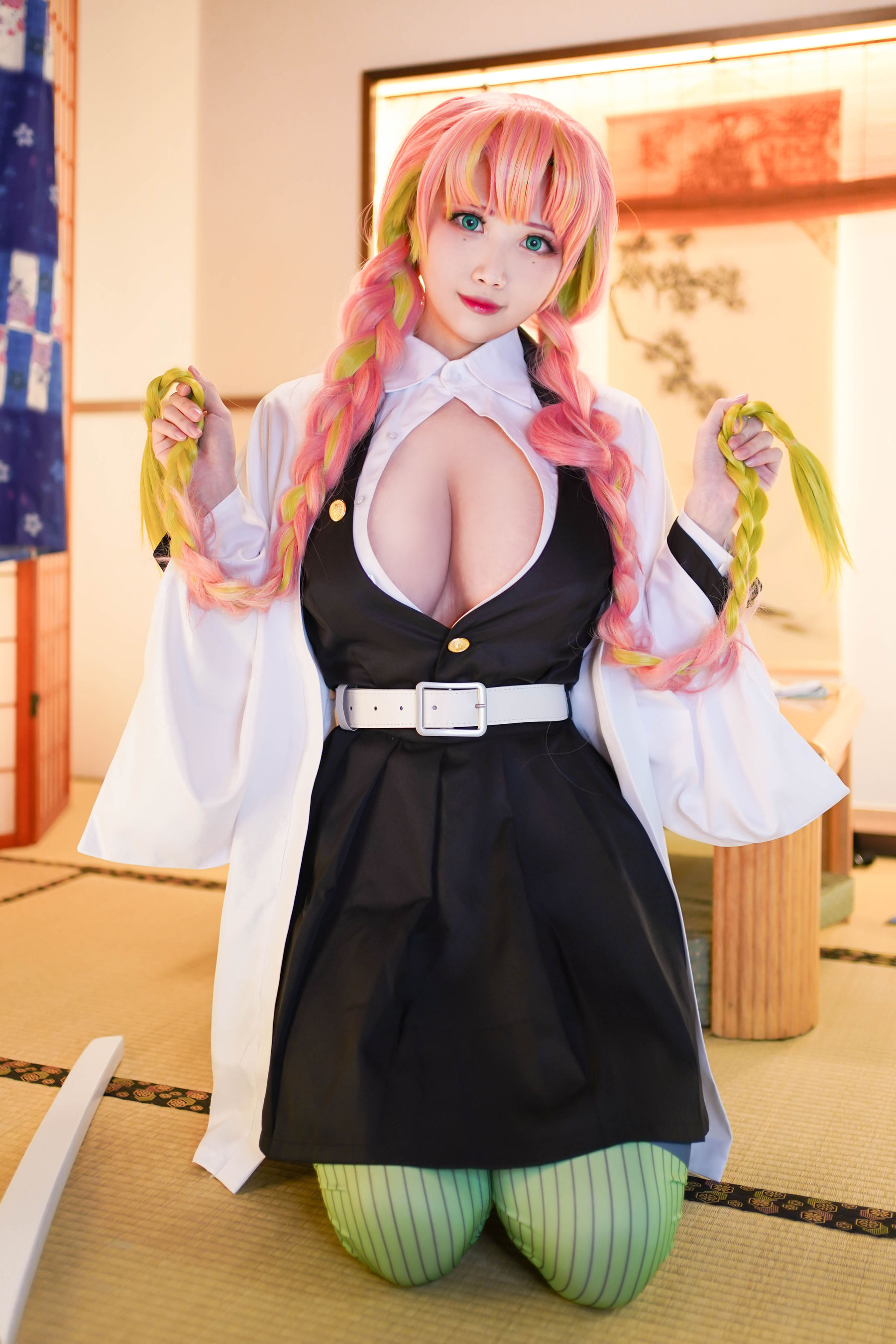[Cosplay写真] Coser萱-KaYa - 鬼灭之刃 甘露寺