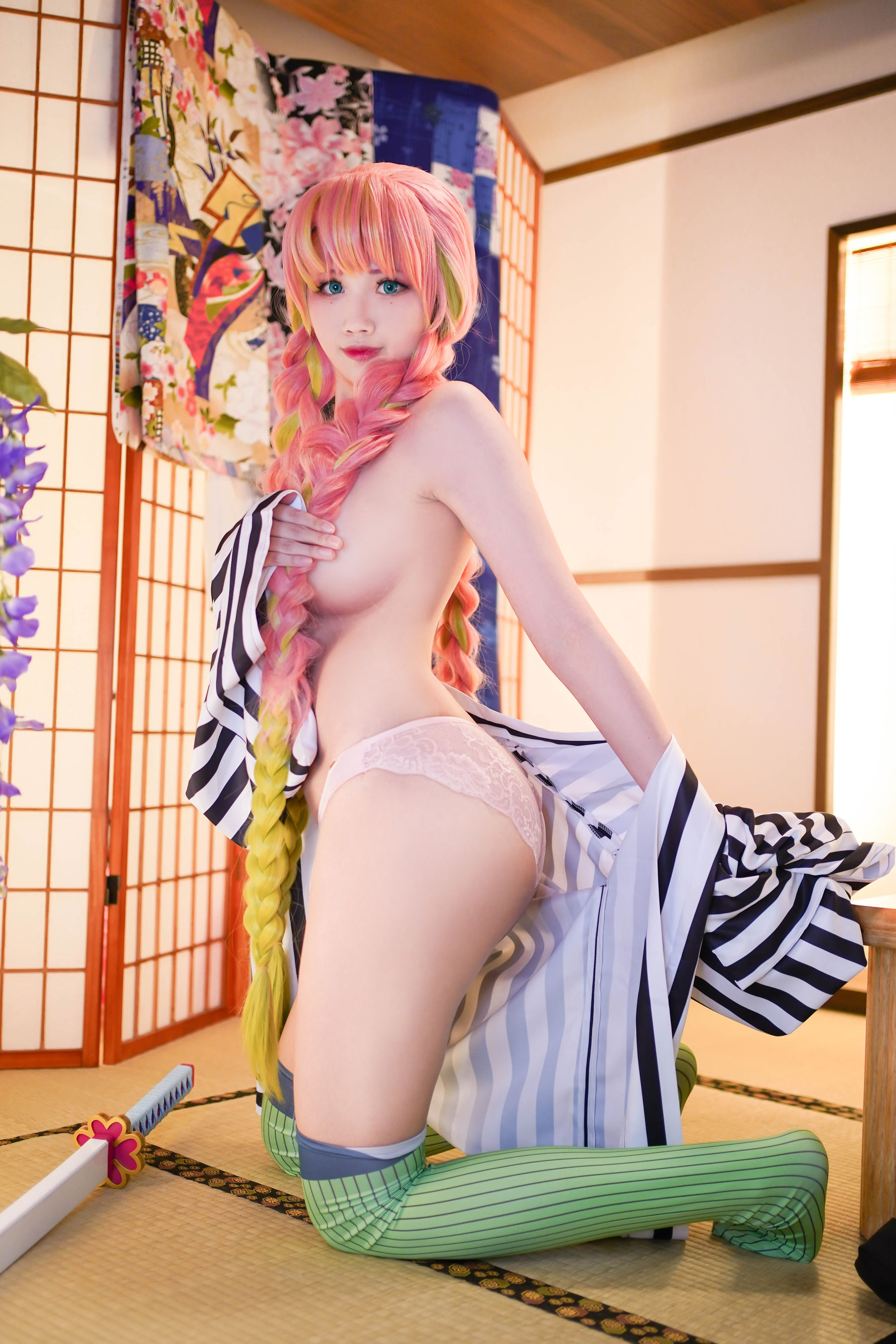 [Cosplay写真] Coser萱-KaYa - 鬼灭之刃 甘露寺