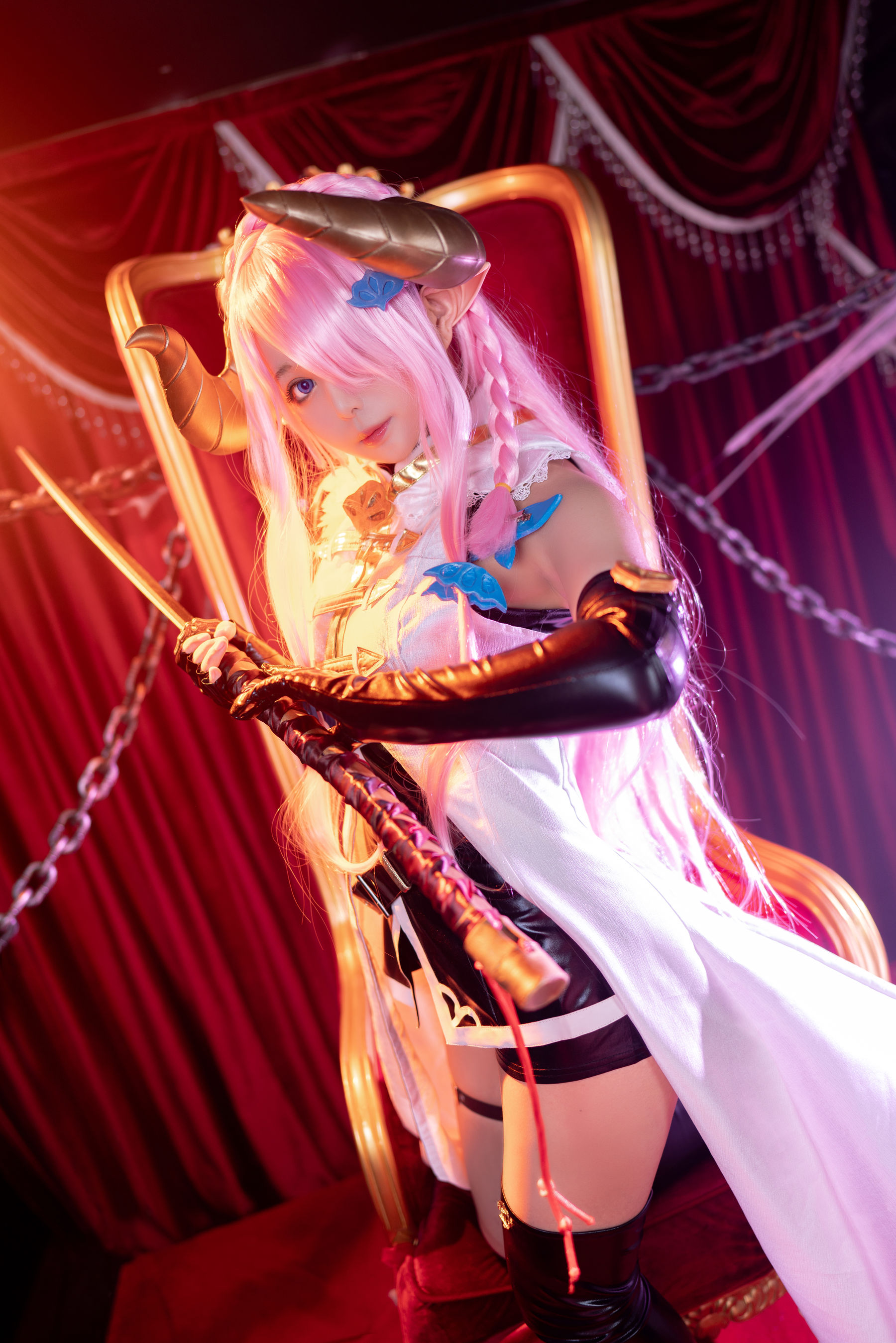 [Cosplay写真] 大眼萌妹黑猫猫OvO - 娜露梅亚