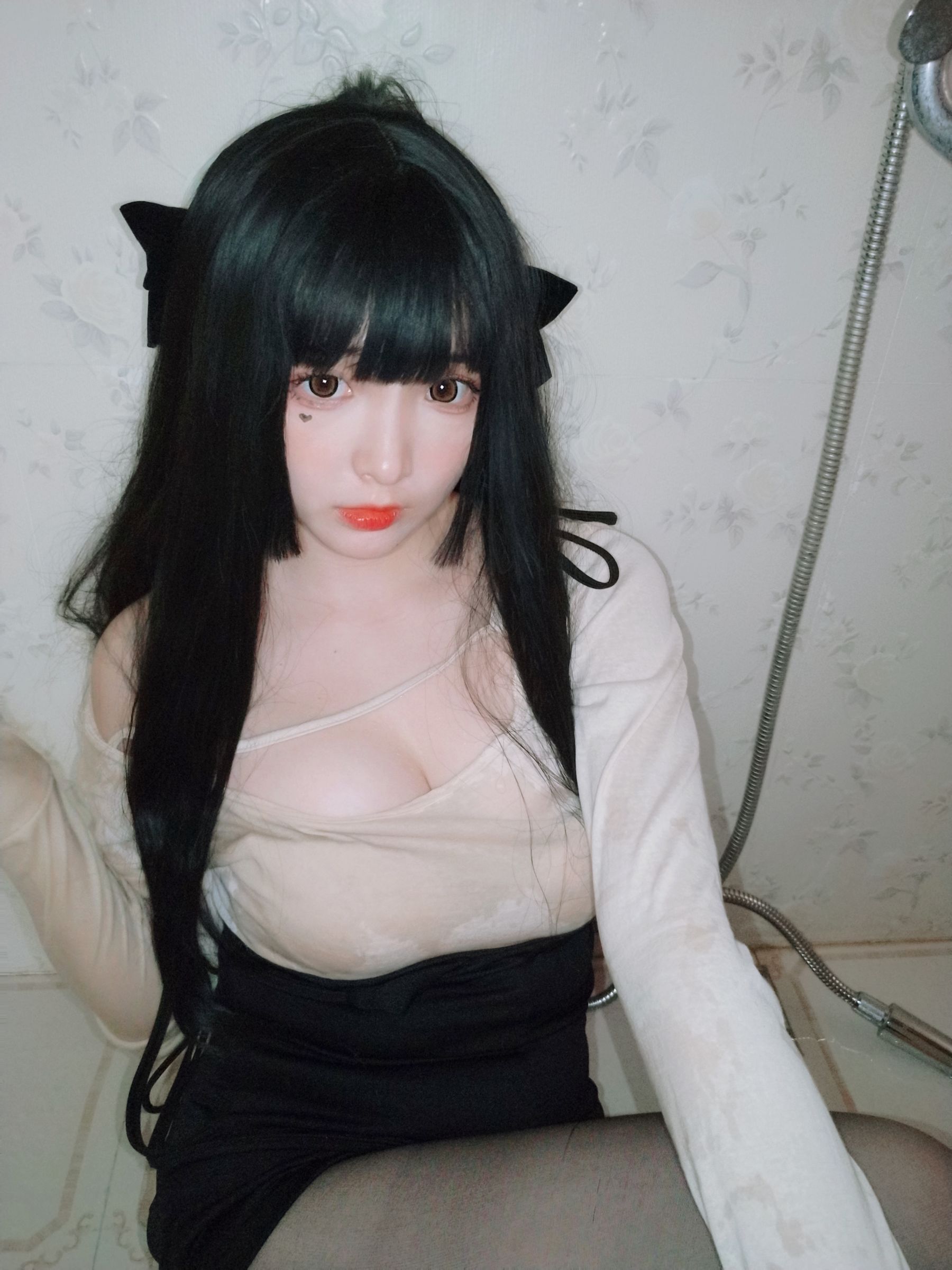 [Cosplay写真] 二次元美女古川kagura - 浴室湿身黑丝