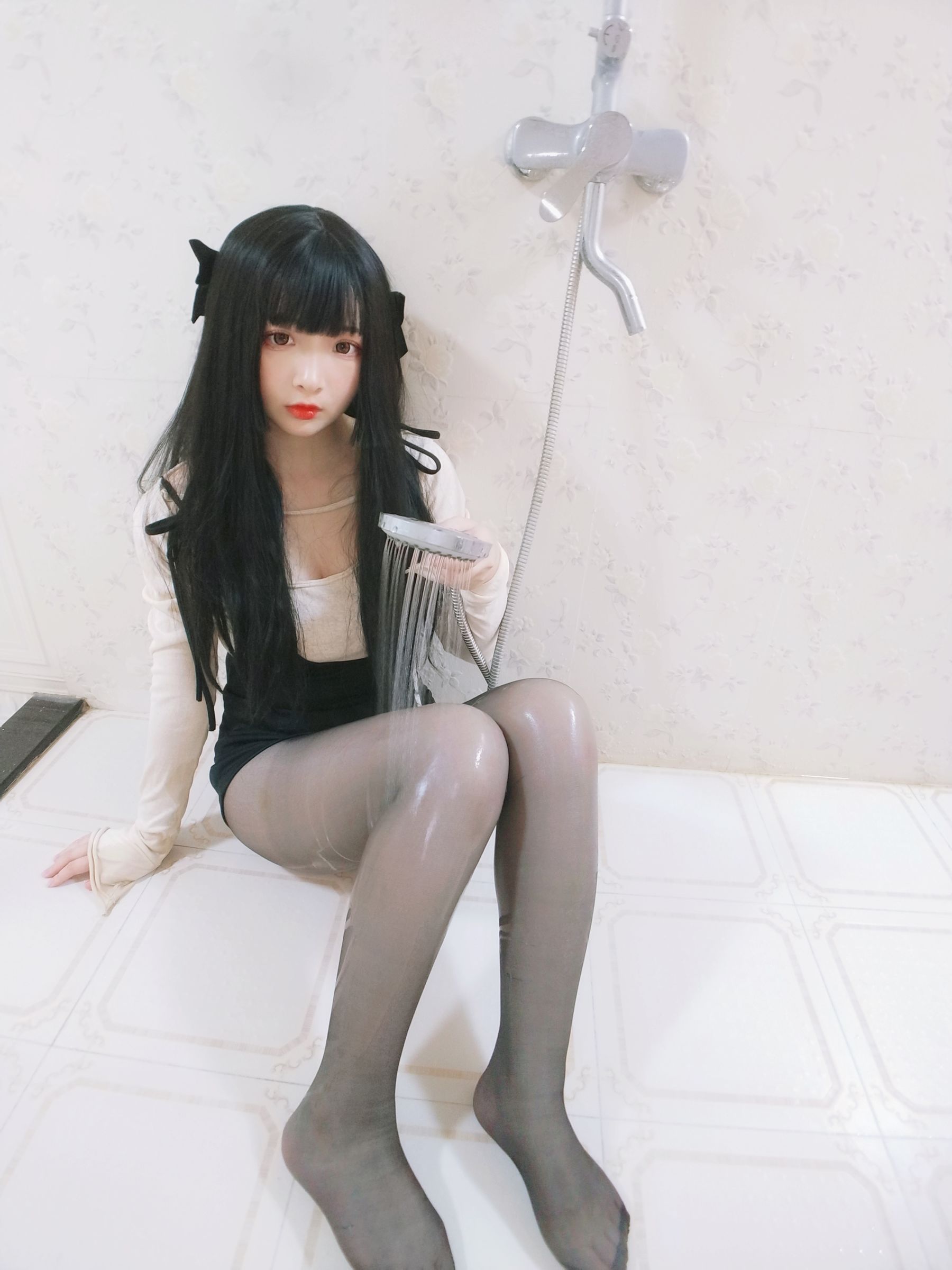 [Cosplay写真] 二次元美女古川kagura - 浴室湿身黑丝