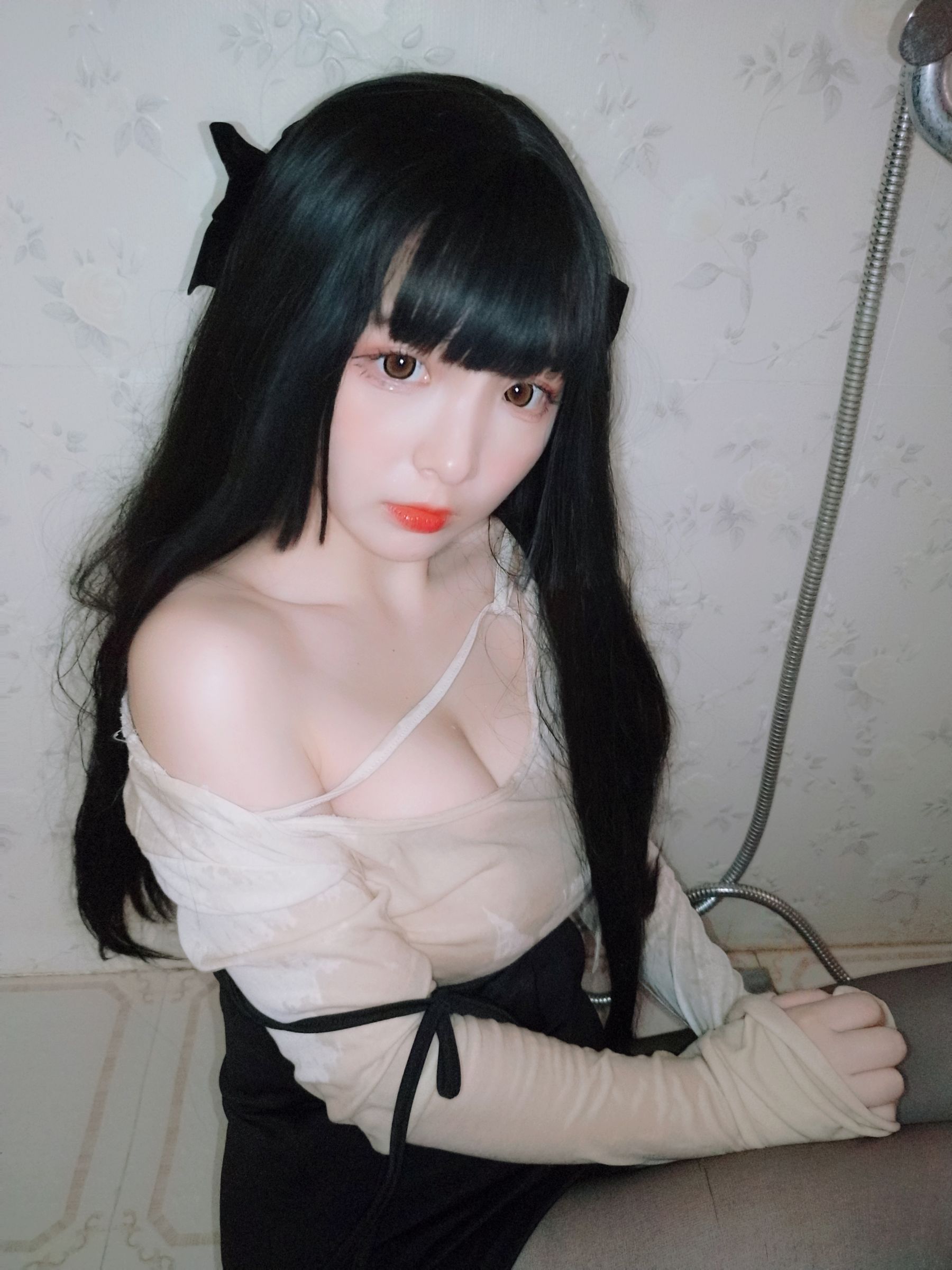 [Cosplay写真] 二次元美女古川kagura - 浴室湿身黑丝