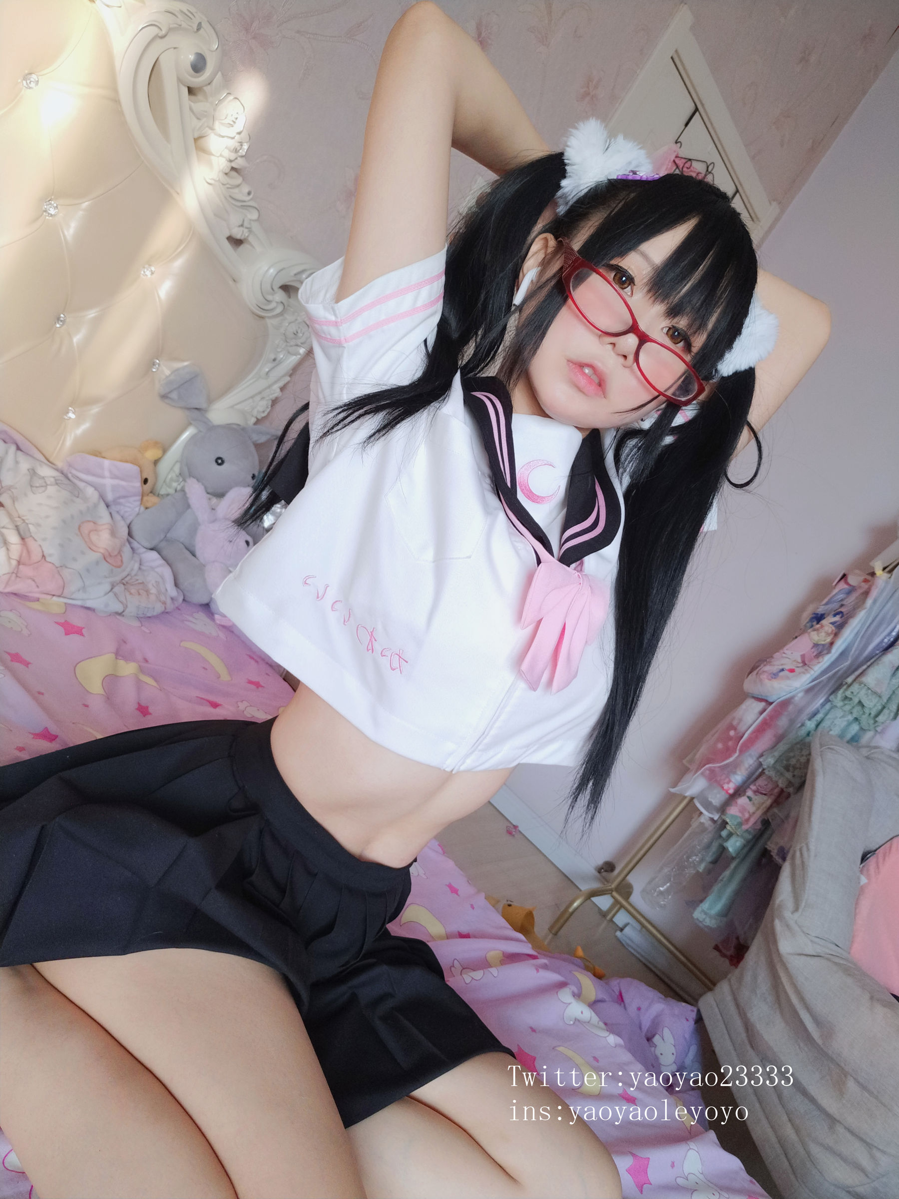 [Cosplay写真] 萌妹子Coser摇摇乐yoyo - 黑丝小恶魔