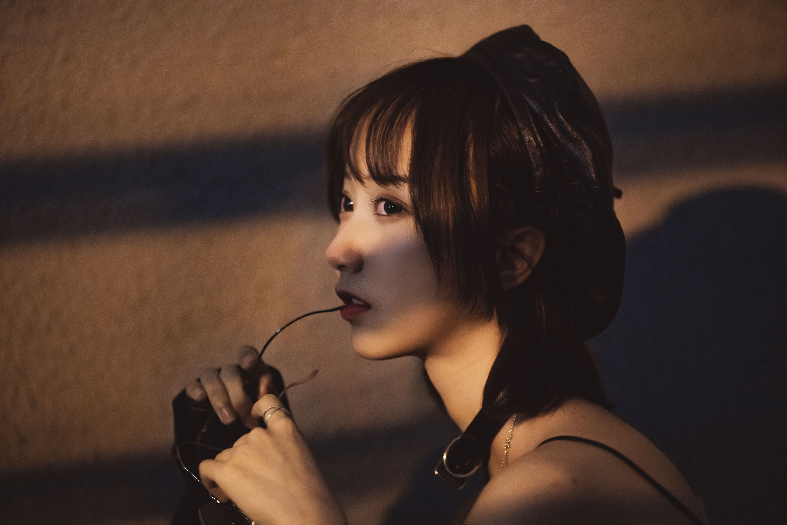 [Cosplay写真] 萌系小姐姐木绵绵OwO - 室外短裙