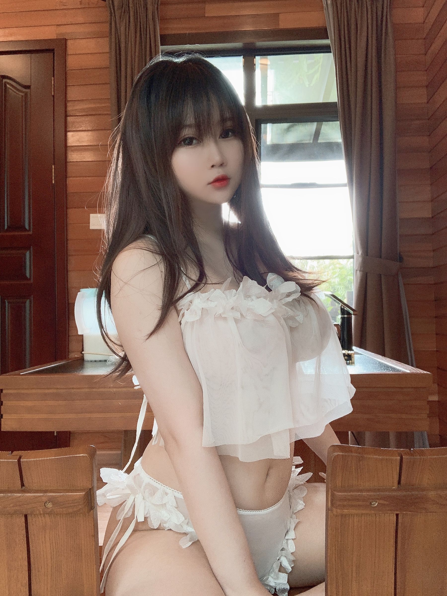 [Cosplay写真] 蜜桃少女是依酱呀 - 夏日