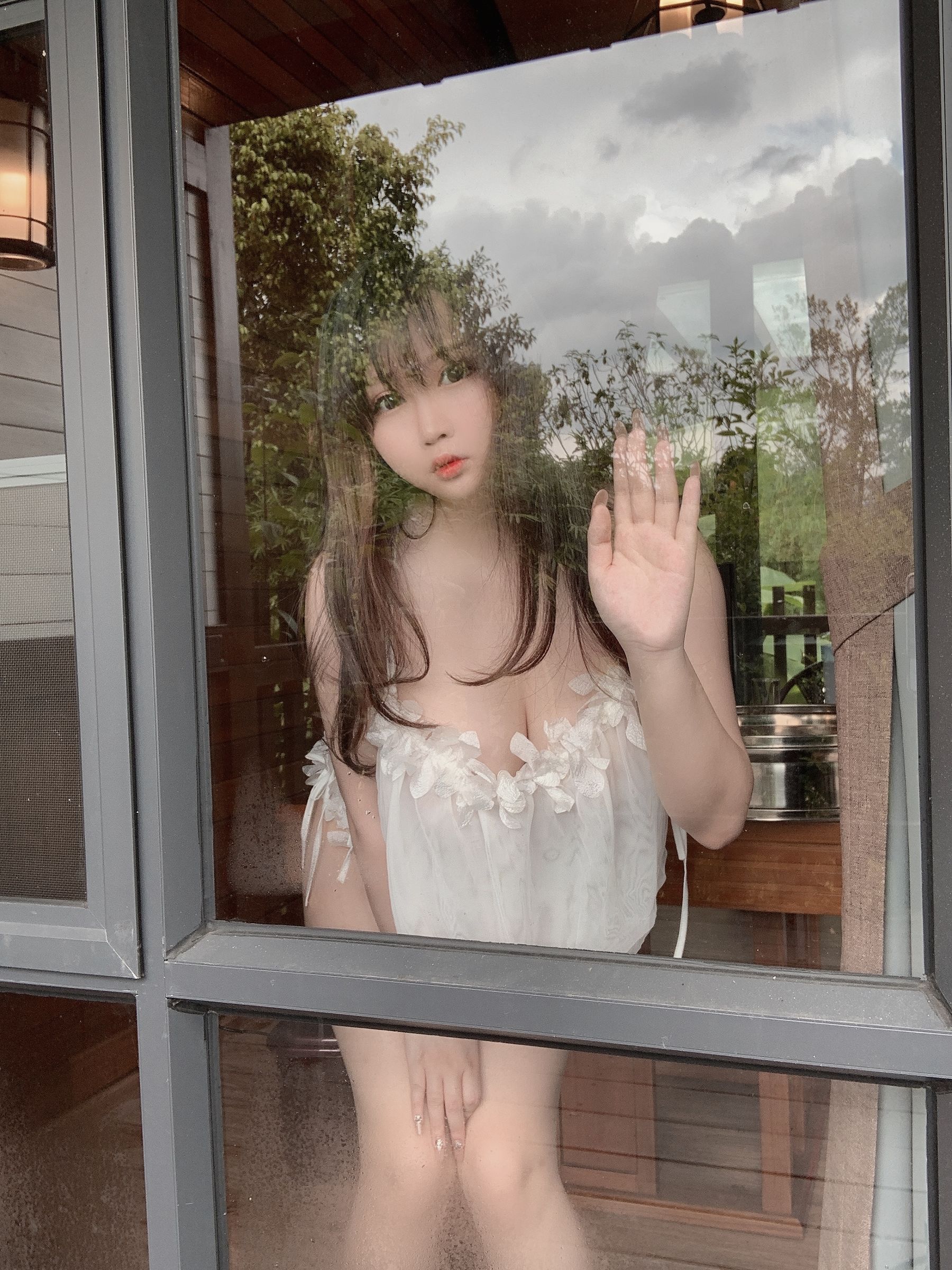 [Cosplay写真] 蜜桃少女是依酱呀 - 夏日