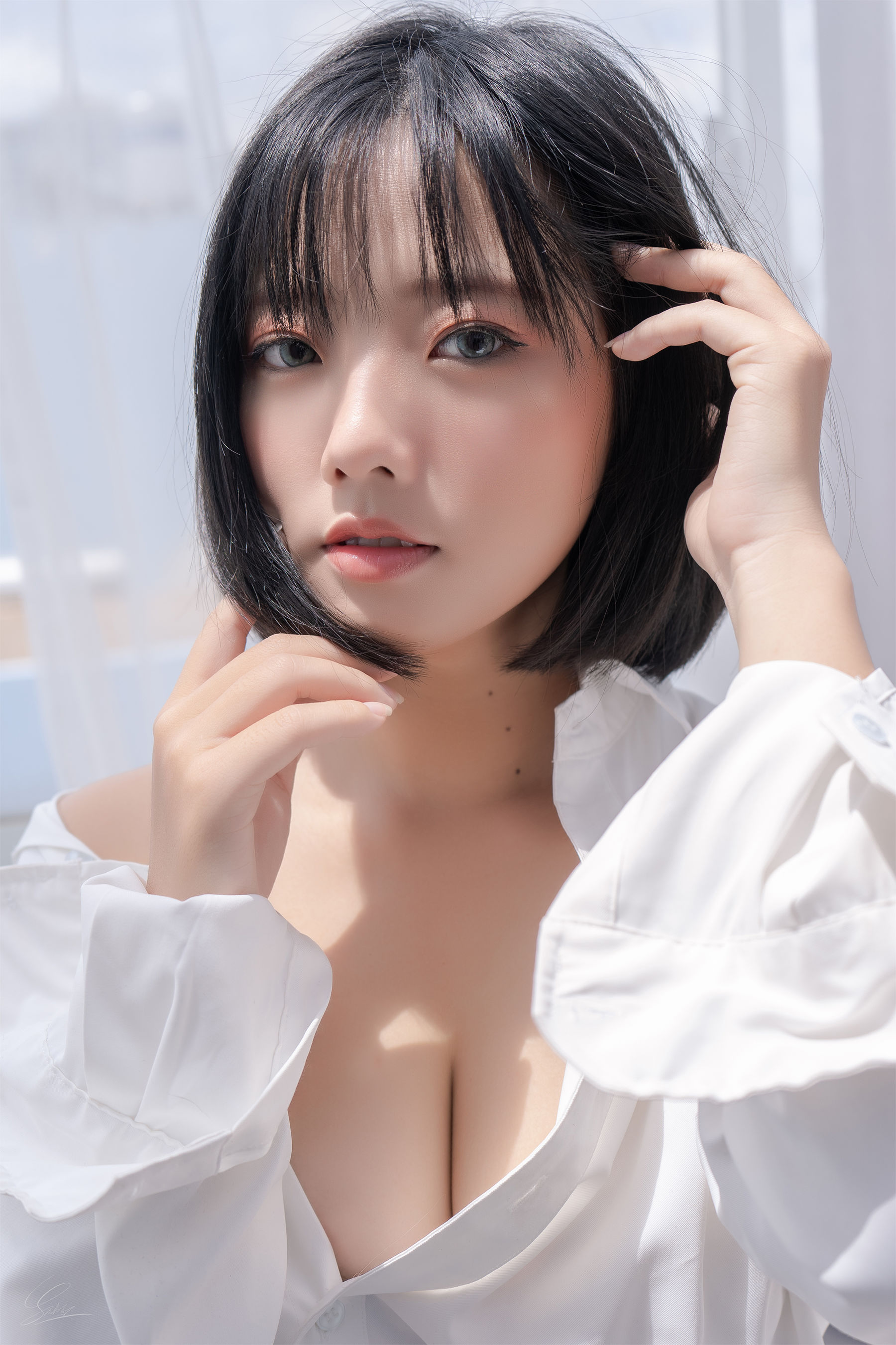 [Messie Huang]写真 - Boyfriend\'s shirt