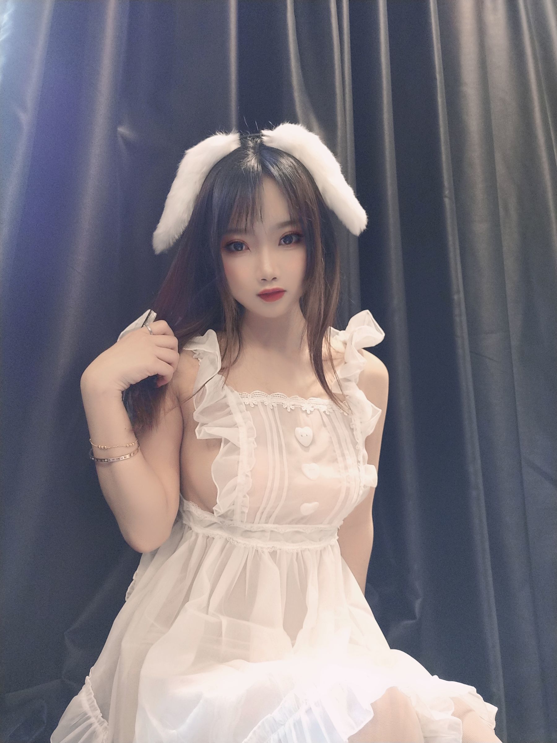 [网红COSER] 白嫩美少女鬼畜瑶 - 小羊围裙