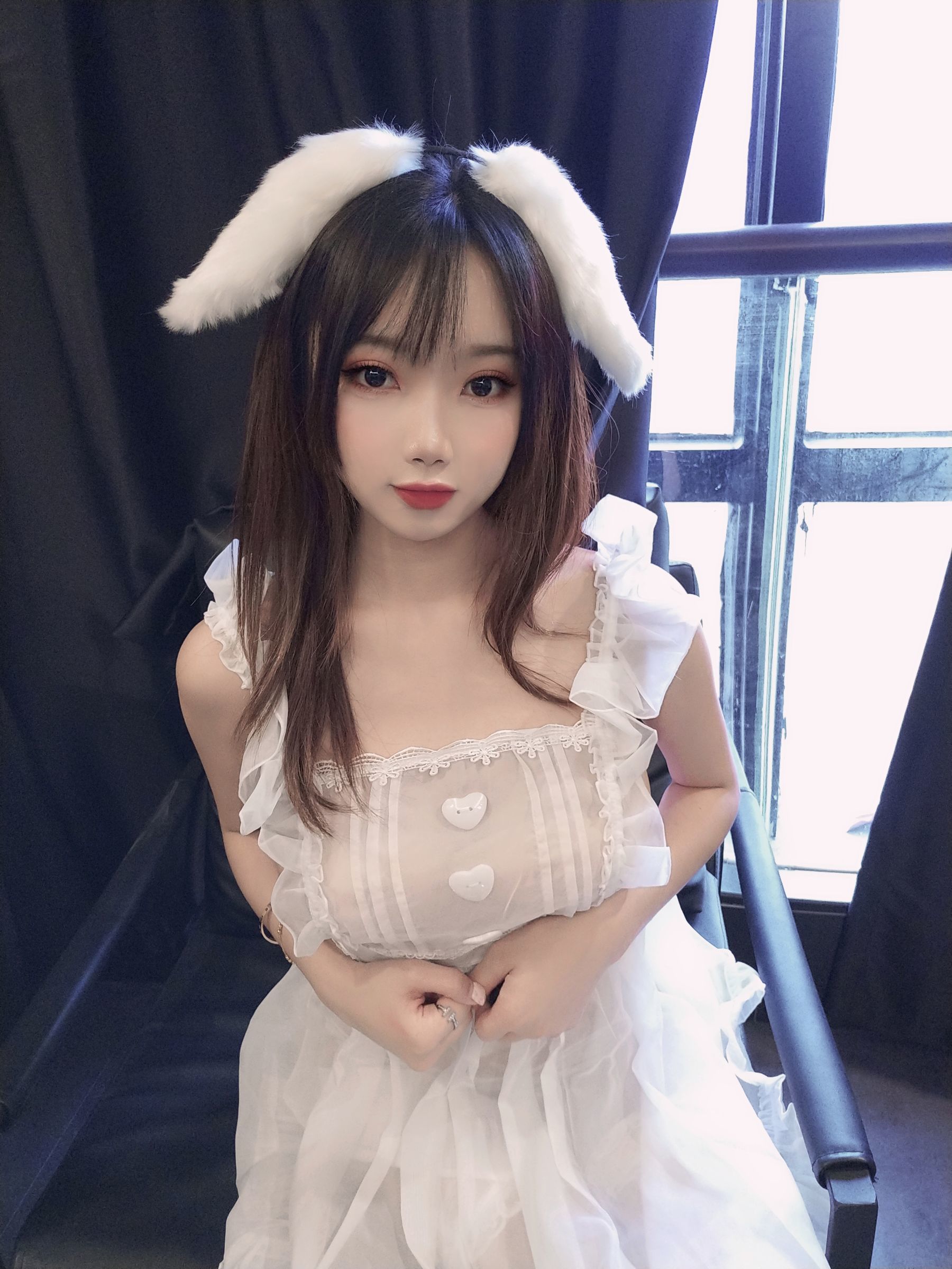 [网红COSER] 白嫩美少女鬼畜瑶 - 小羊围裙