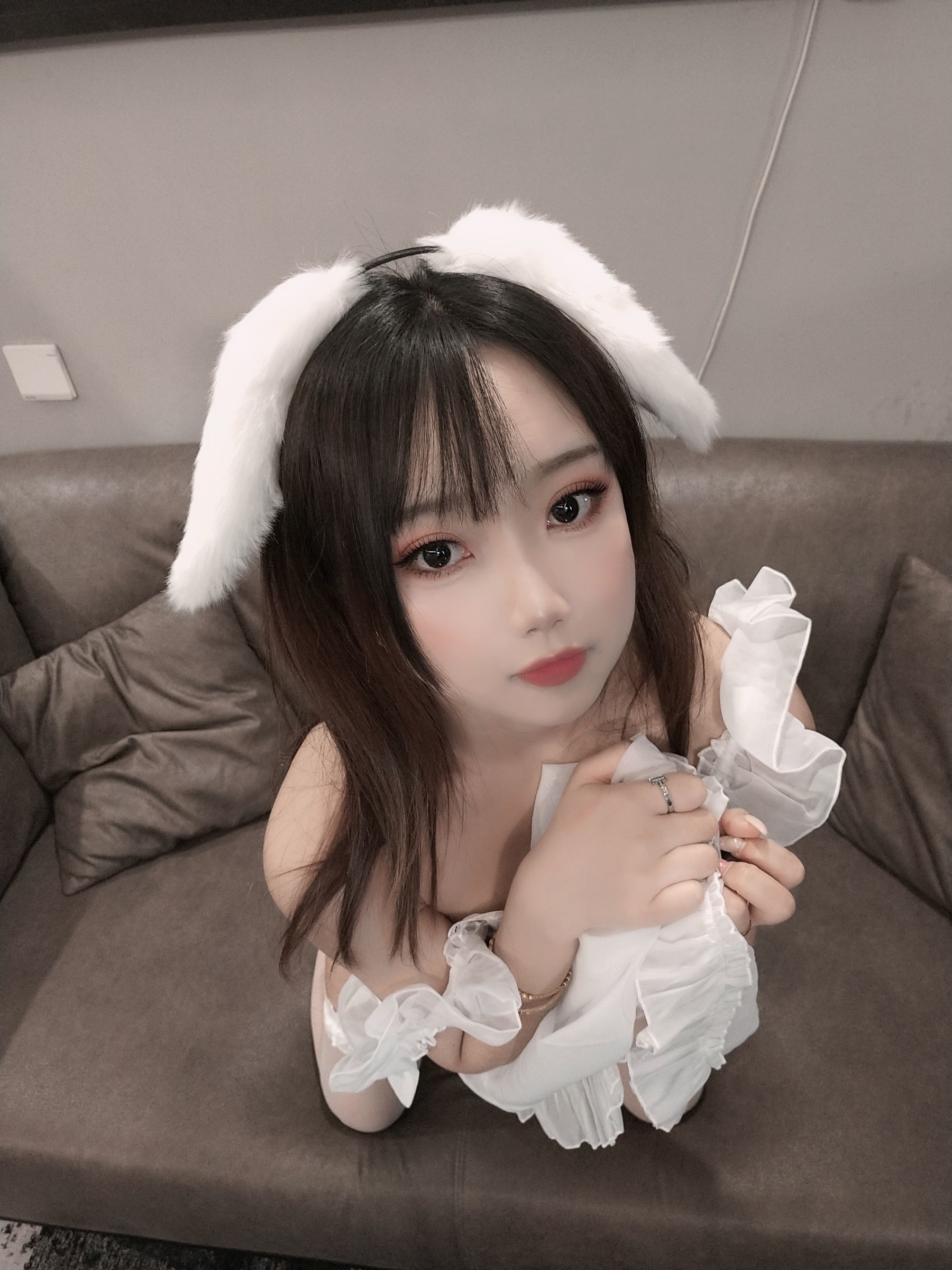 [网红COSER] 白嫩美少女鬼畜瑶 - 小羊围裙