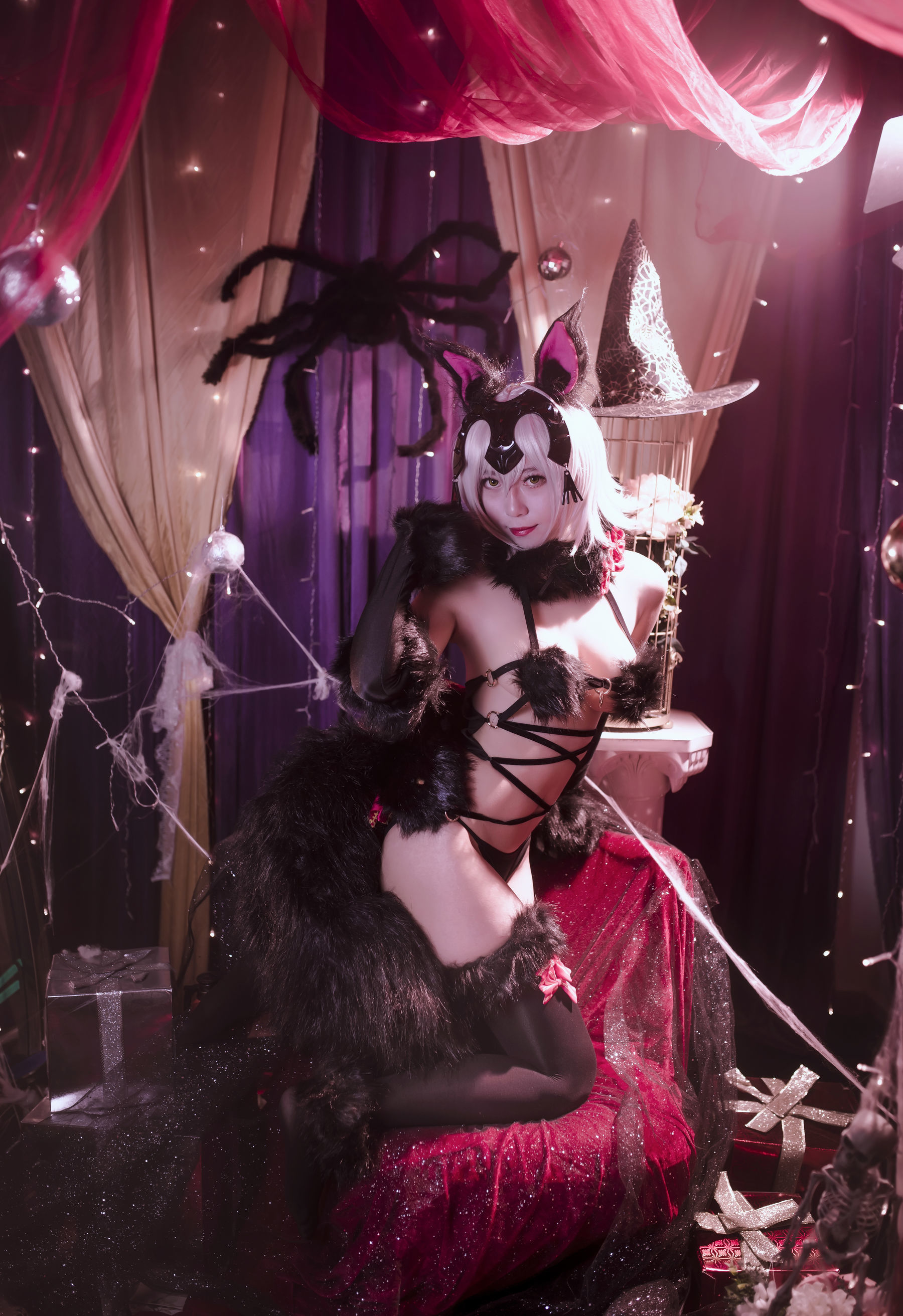 [网红COSER] 动漫博主Money冷冷 - 贞德