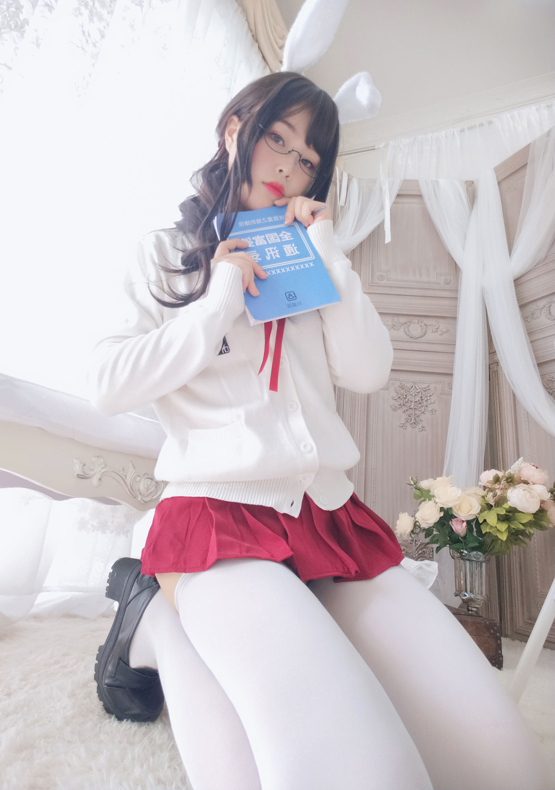 [网红COSER] 萌系小姐姐-白烨- - 发情期