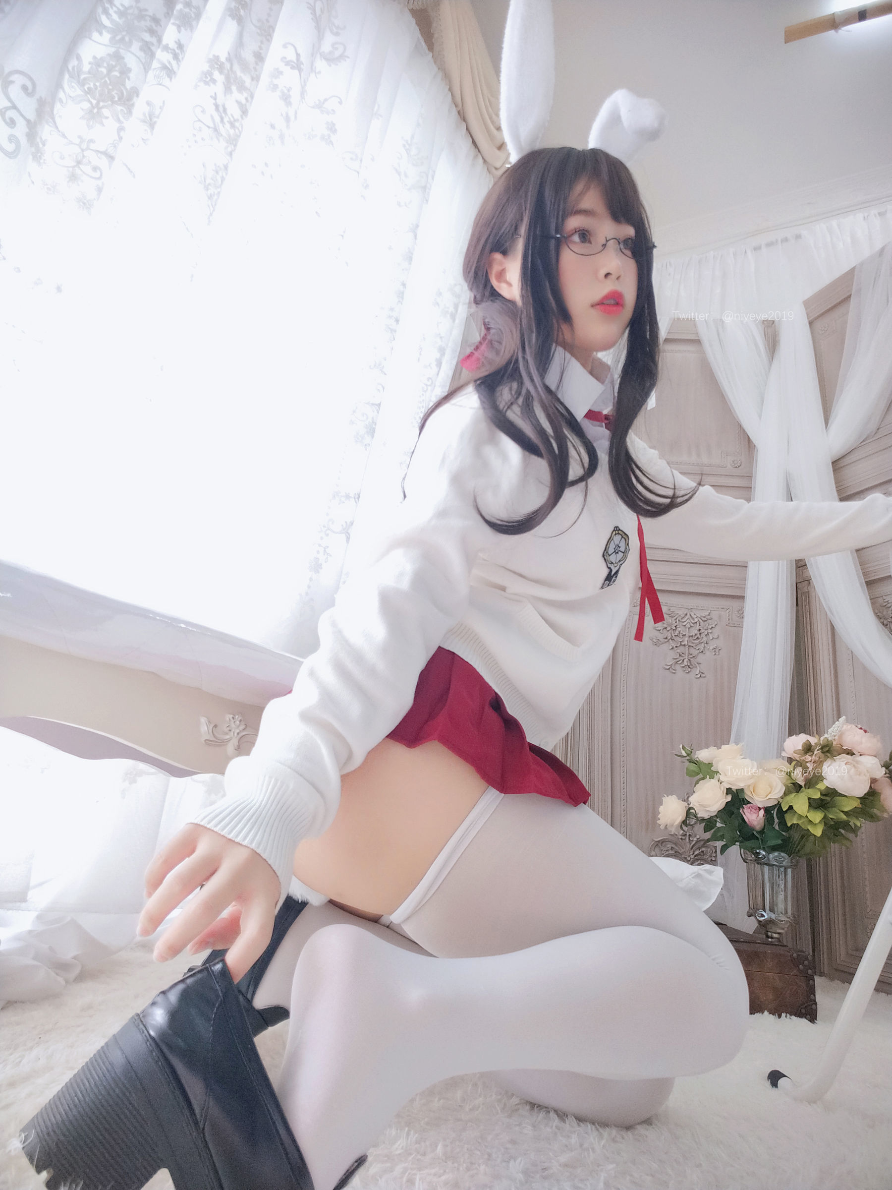 [网红COSER] 萌系小姐姐-白烨- - 发情期
