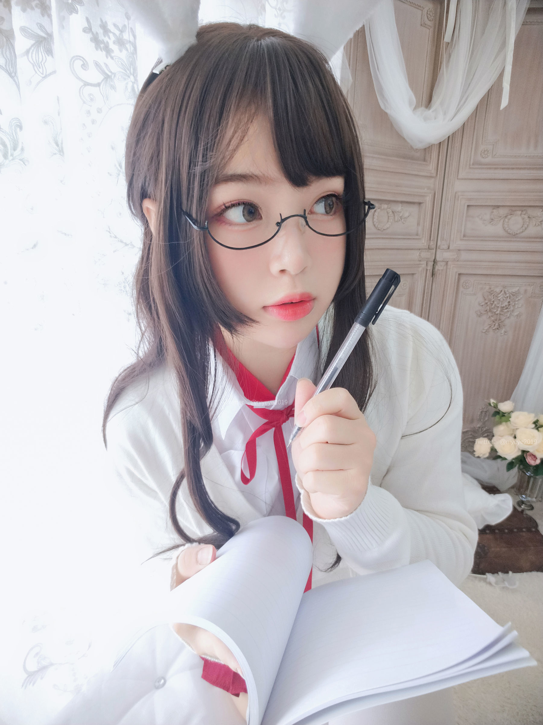[网红COSER] 萌系小姐姐-白烨- - 发情期